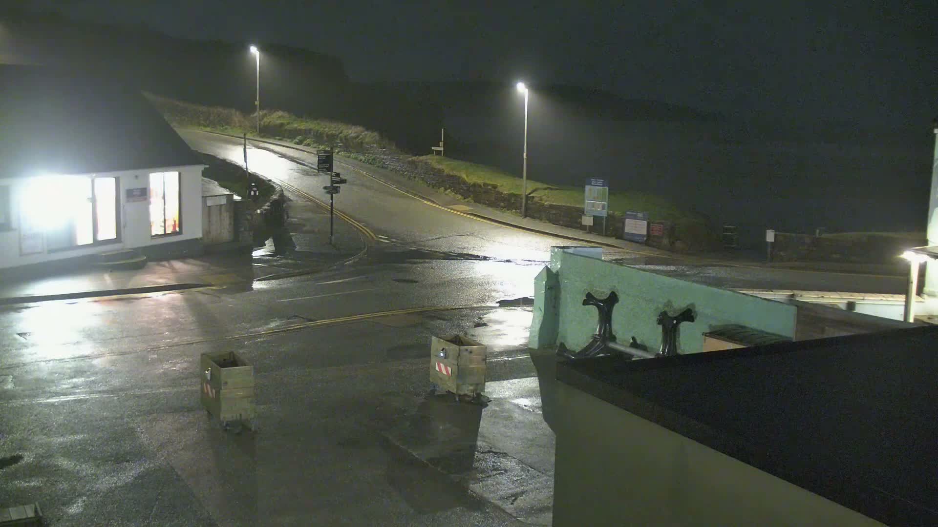 Broad Haven, Beach West View Live Cam - The Havens, Pembrokeshire, Dyfed, Wales, United Kingdom