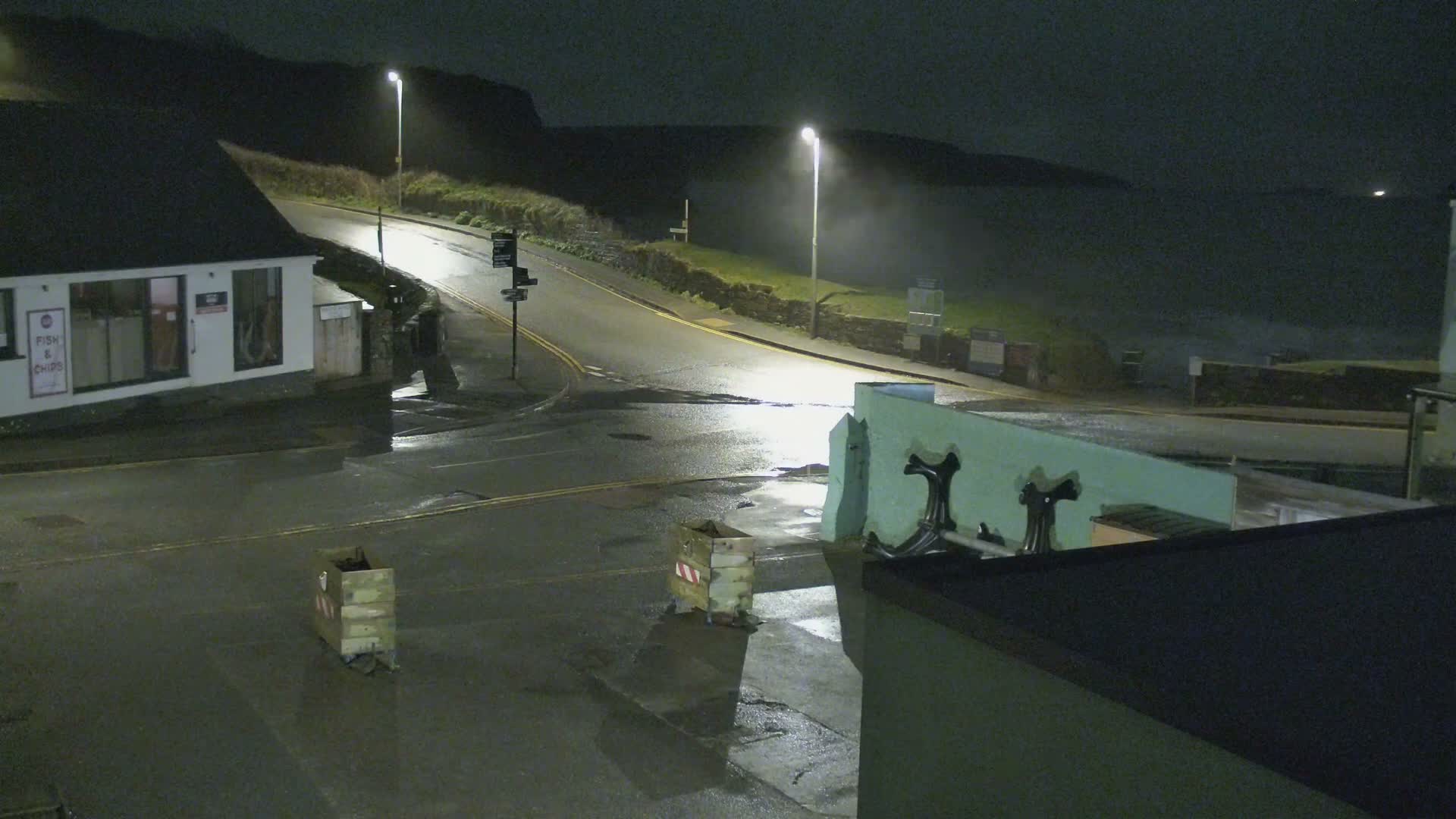 Broad Haven, Beach West View Live Cam - The Havens, Pembrokeshire, Dyfed, Wales, United Kingdom