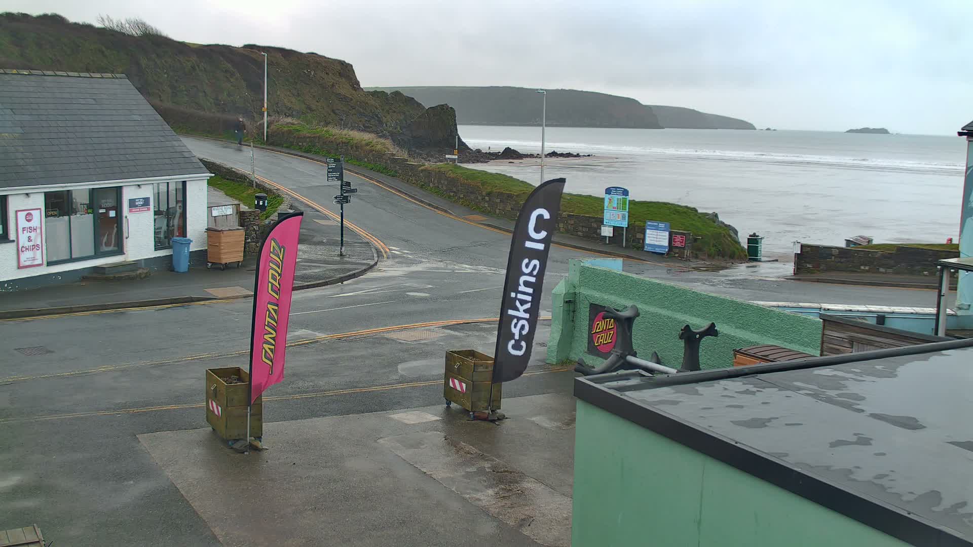 Broad Haven, Beach West View Live Cam - The Havens, Pembrokeshire, Dyfed, Wales, United Kingdom