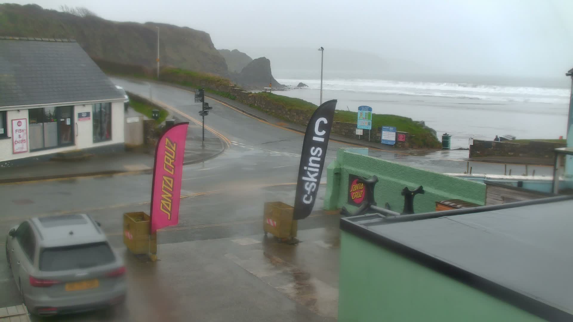 Broad Haven, Beach West View Live Cam - The Havens, Pembrokeshire, Dyfed, Wales, United Kingdom