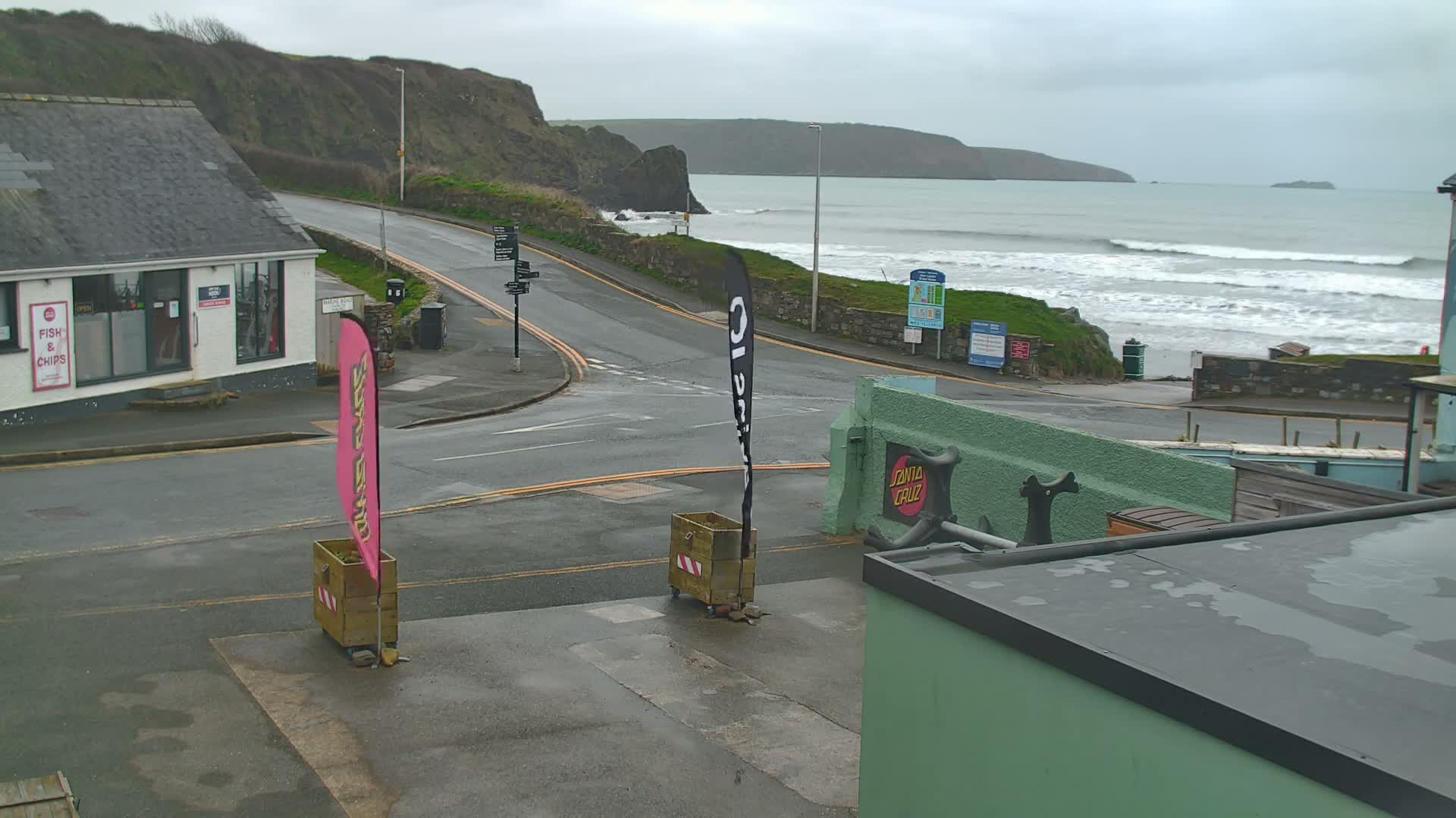 Broad Haven, Beach West View Live Cam - The Havens, Pembrokeshire, Dyfed, Wales, United Kingdom