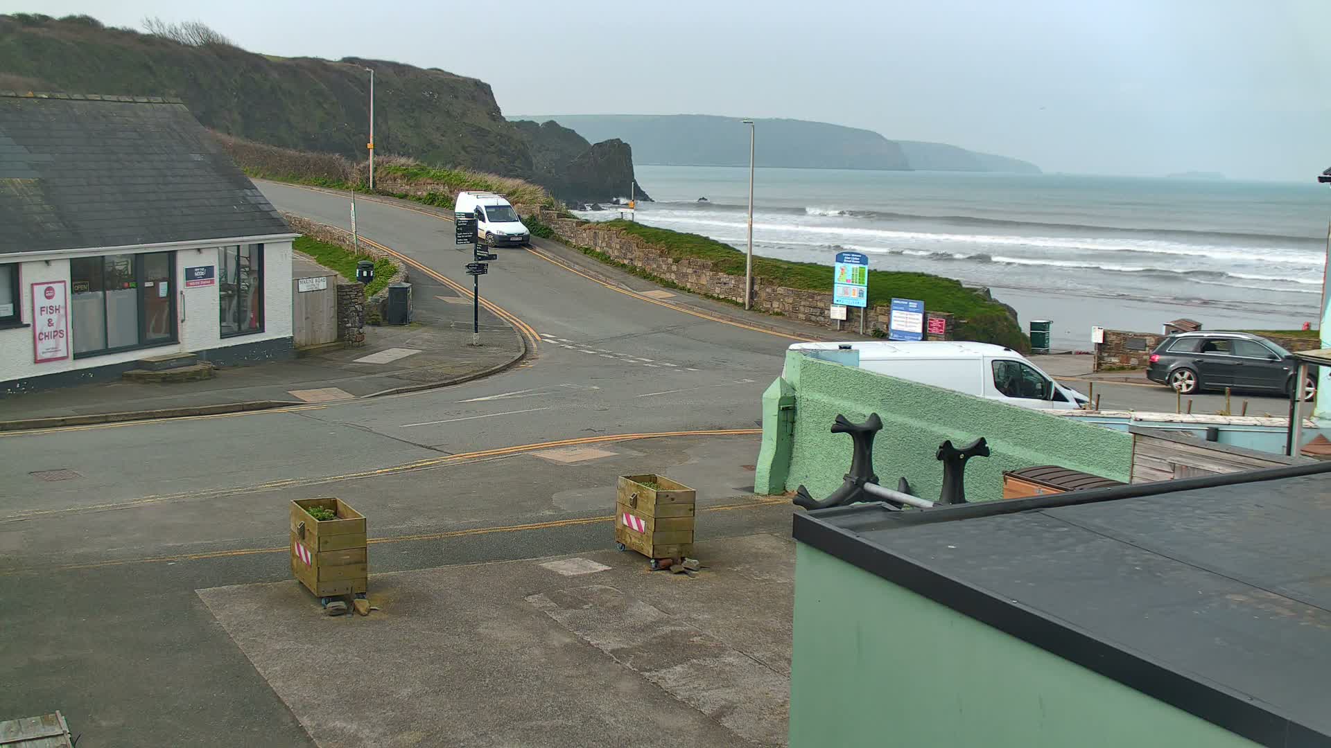 Broad Haven, Beach West View Live Cam - The Havens, Pembrokeshire, Dyfed, Wales, United Kingdom