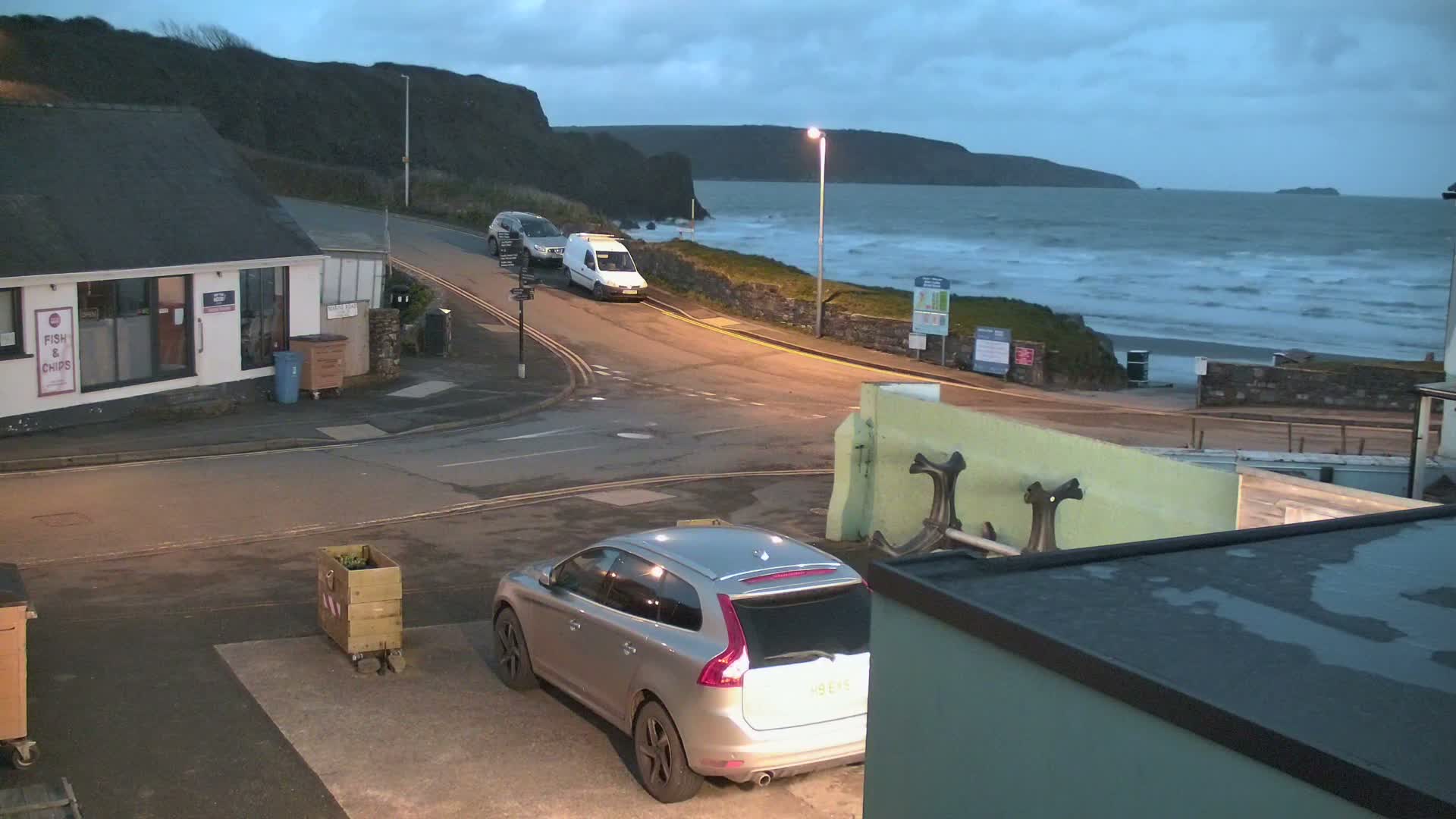 Broad Haven, Beach West View Live Cam - The Havens, Pembrokeshire, Dyfed, Wales, United Kingdom