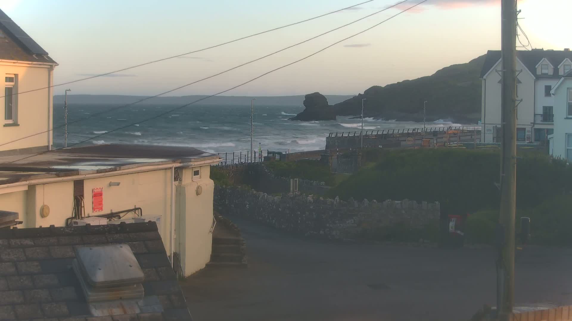 Broad Haven, Beach East View Live Cam - The Havens, Pembrokeshire, Dyfed, Wales, United Kingdom