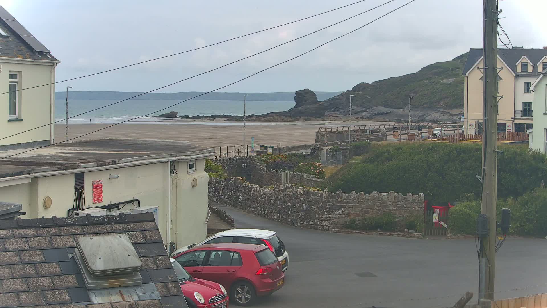 Broad Haven, Beach East View Live Cam - The Havens, Pembrokeshire, Dyfed, Wales, United Kingdom