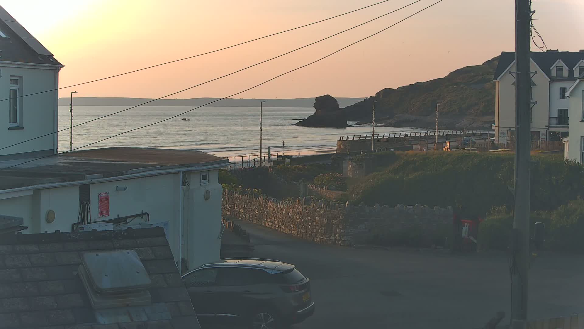 Broad Haven, Beach East View Live Cam - The Havens, Pembrokeshire, Dyfed, Wales, United Kingdom
