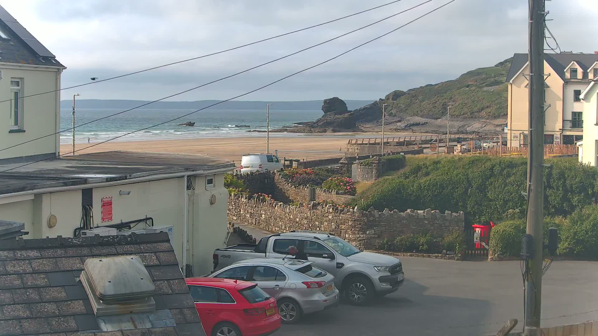 Broad Haven, Beach East View Live Cam - The Havens, Pembrokeshire, Dyfed, Wales, United Kingdom