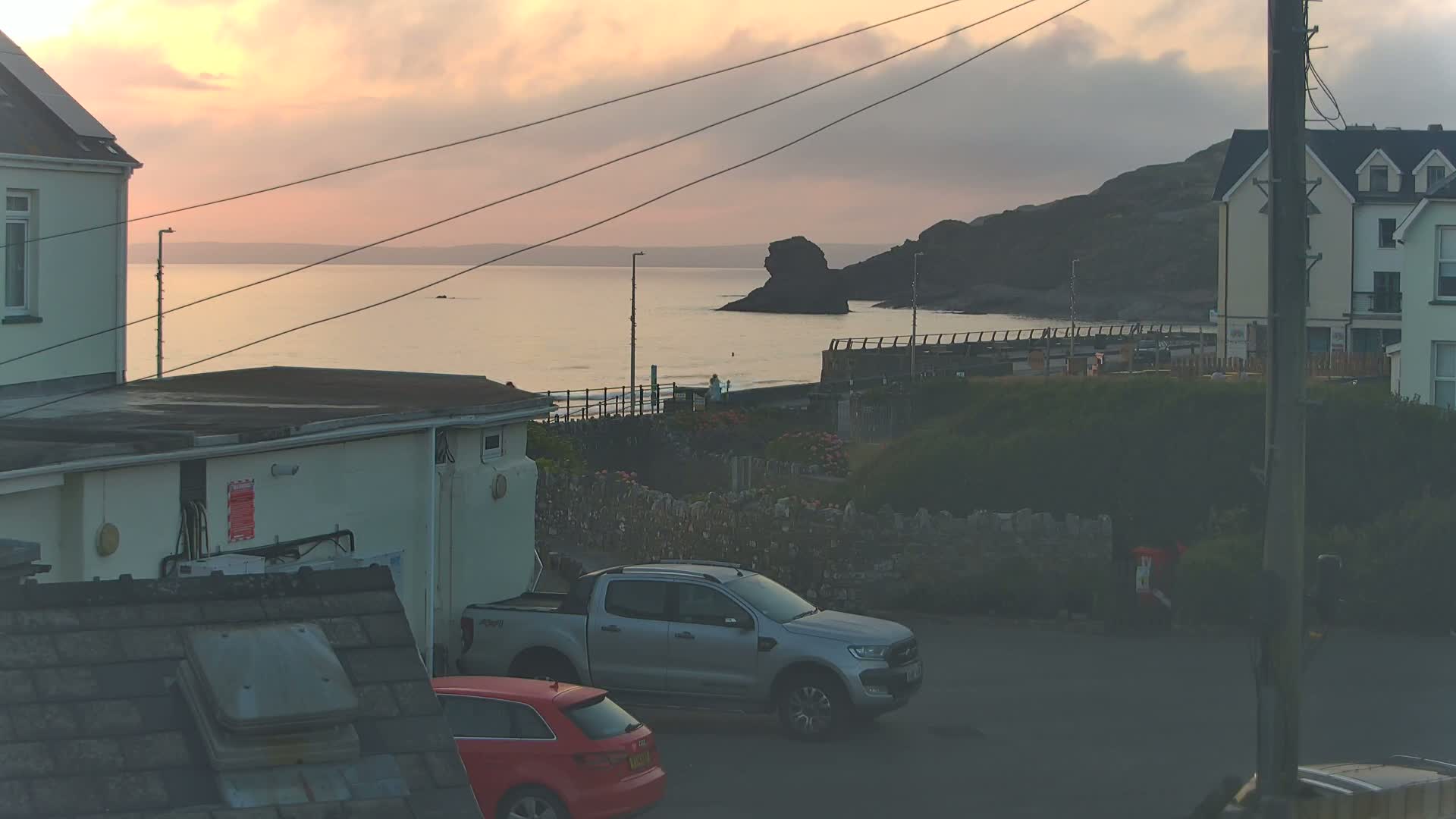 Broad Haven, Beach East View Live Cam - The Havens, Pembrokeshire, Dyfed, Wales, United Kingdom