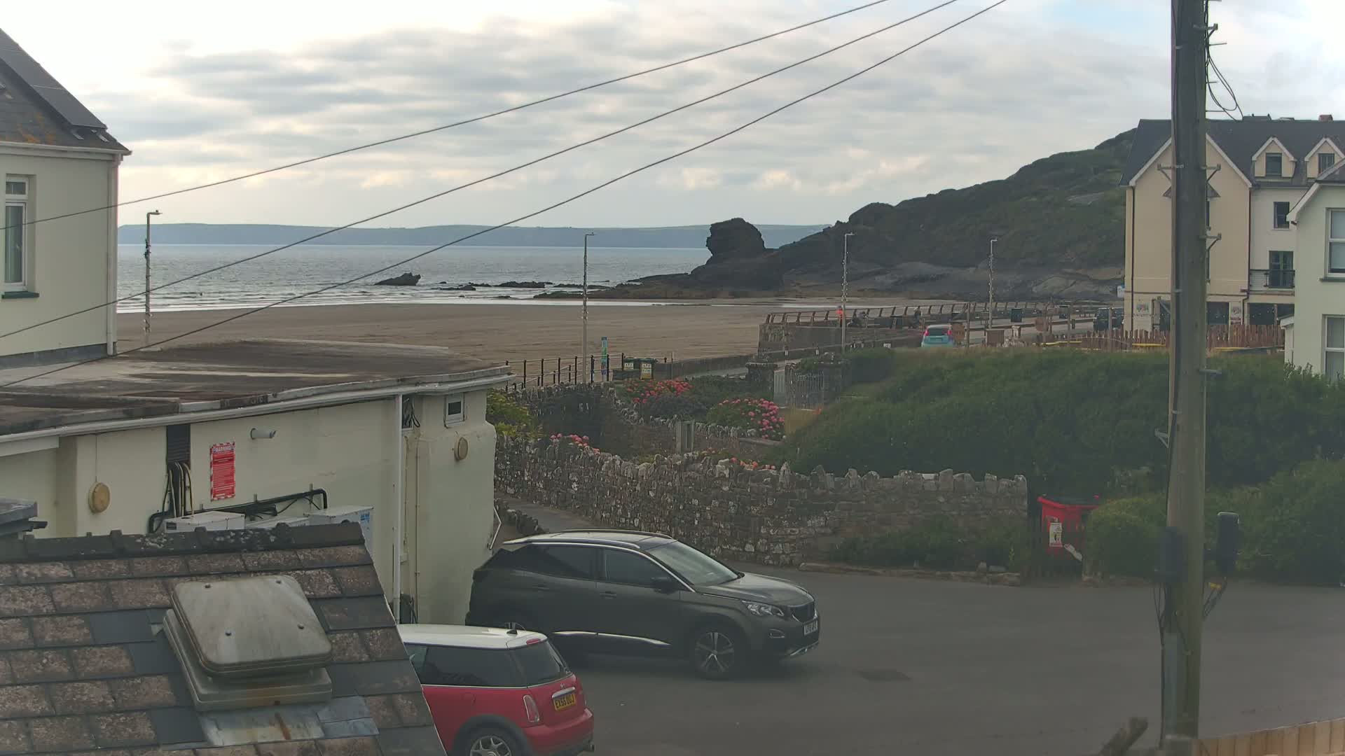 Broad Haven, Beach East View Live Cam - The Havens, Pembrokeshire, Dyfed, Wales, United Kingdom