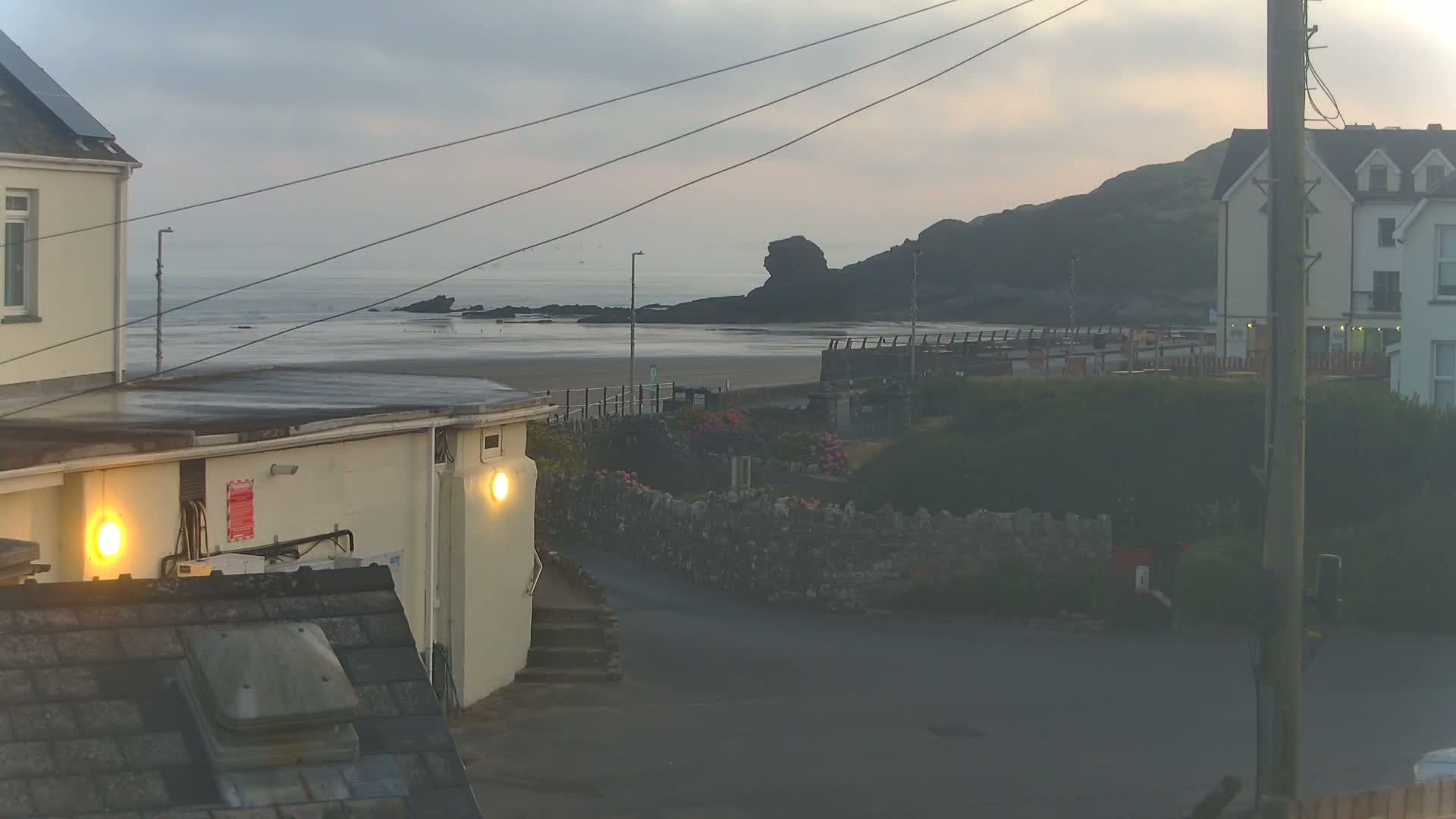 Broad Haven, Beach East View Live Cam - The Havens, Pembrokeshire, Dyfed, Wales, United Kingdom