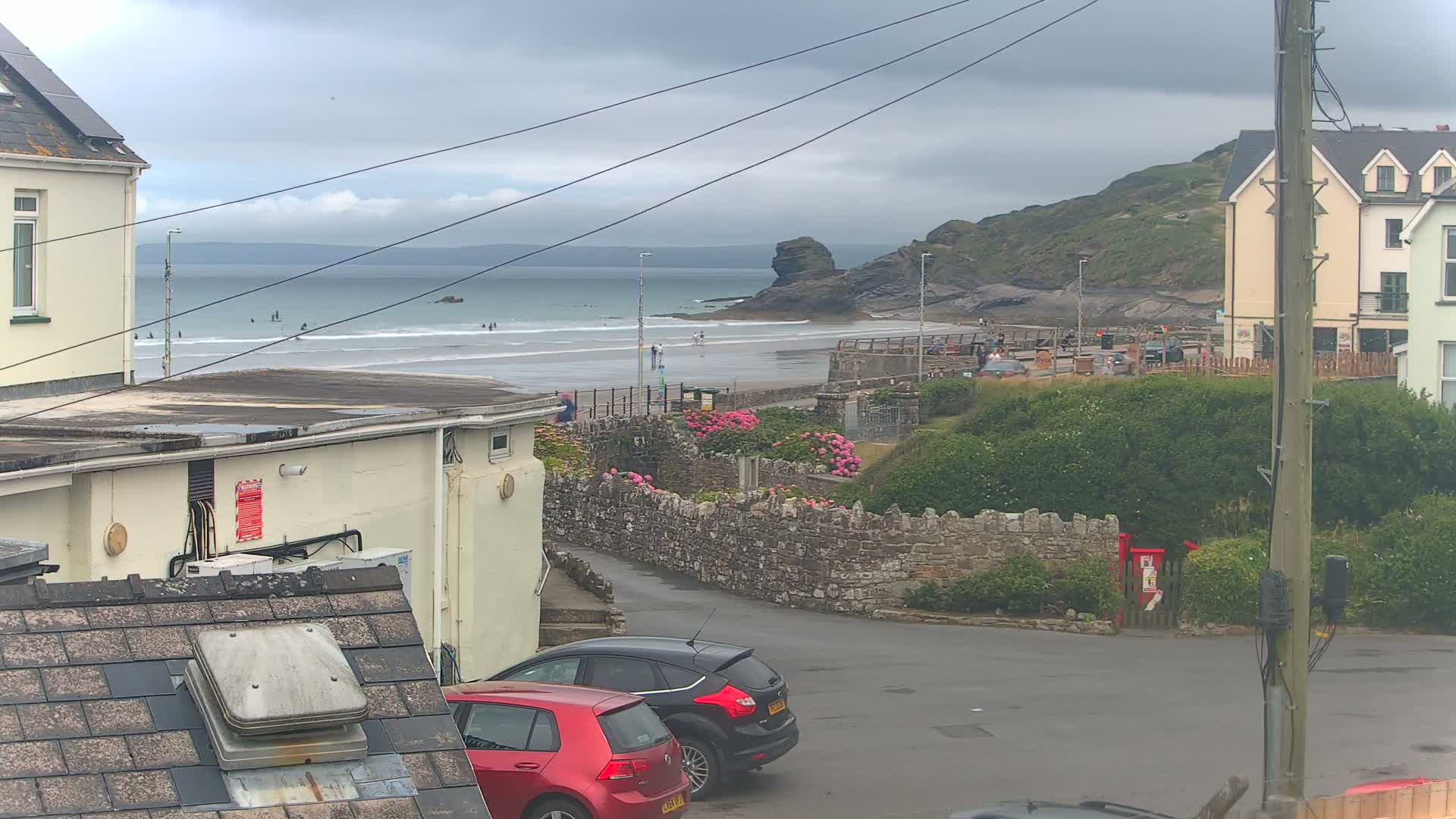 Broad Haven, Beach East View Live Cam - The Havens, Pembrokeshire, Dyfed, Wales, United Kingdom