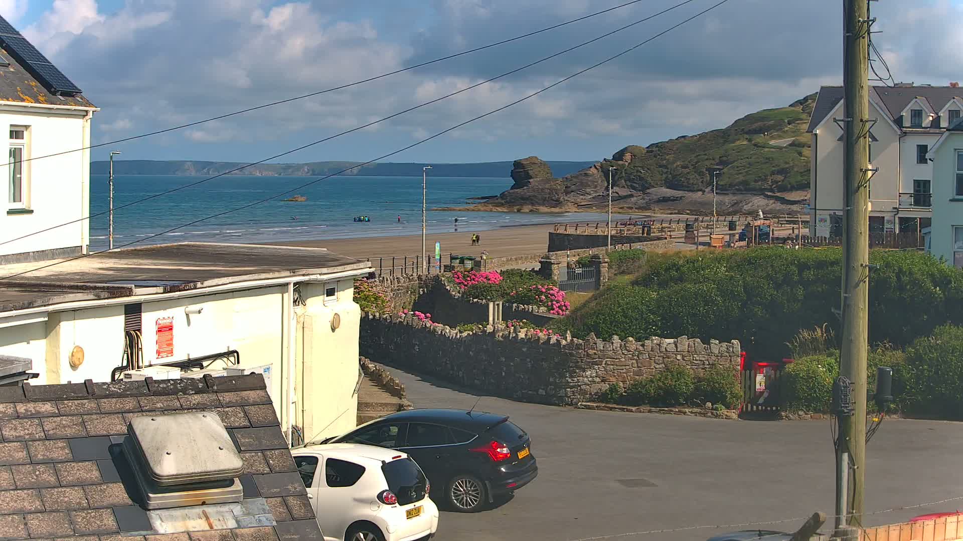 Broad Haven, Beach East View Live Cam - The Havens, Pembrokeshire, Dyfed, Wales, United Kingdom