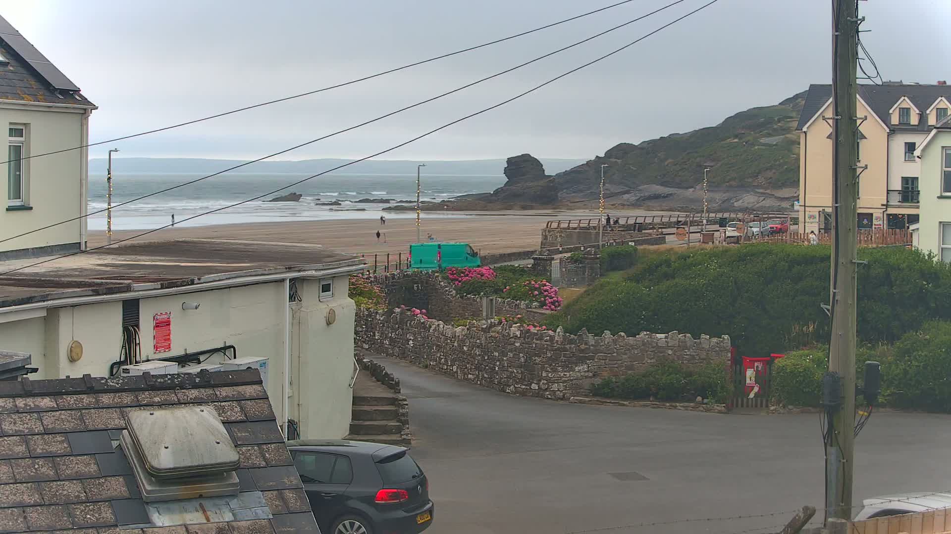 Broad Haven, Beach East View Live Cam - The Havens, Pembrokeshire, Dyfed, Wales, United Kingdom