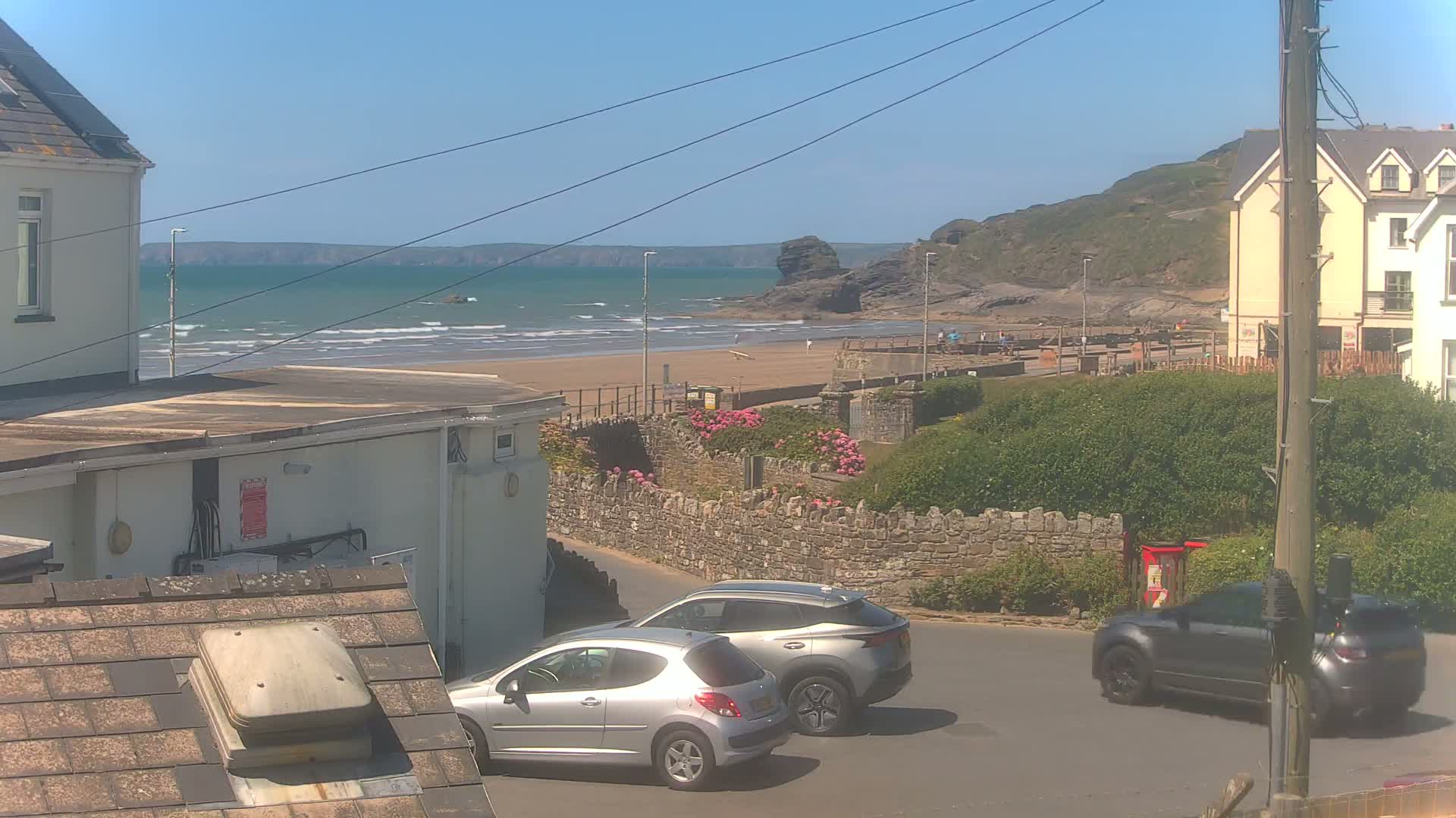 Broad Haven, Beach East View Live Cam - The Havens, Pembrokeshire, Dyfed, Wales, United Kingdom