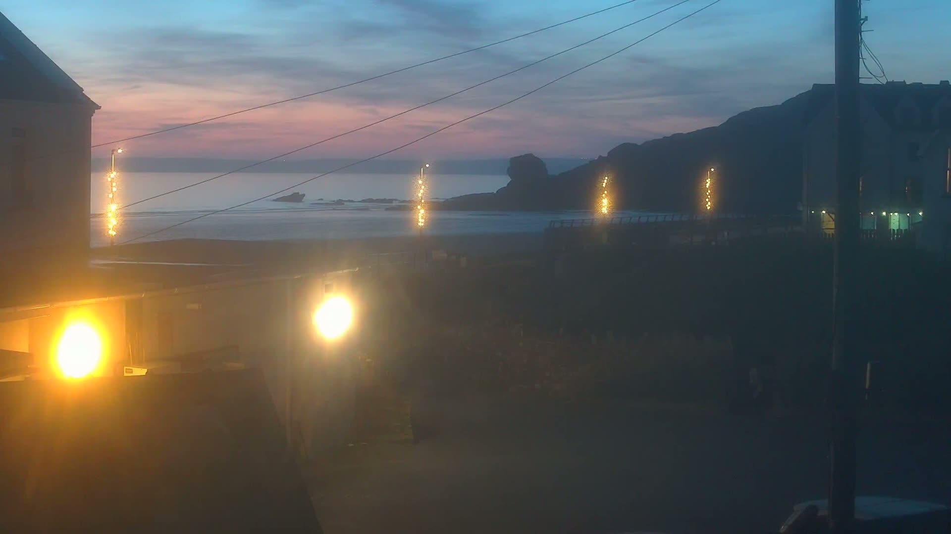 Broad Haven, Beach East View Live Cam - The Havens, Pembrokeshire, Dyfed, Wales, United Kingdom