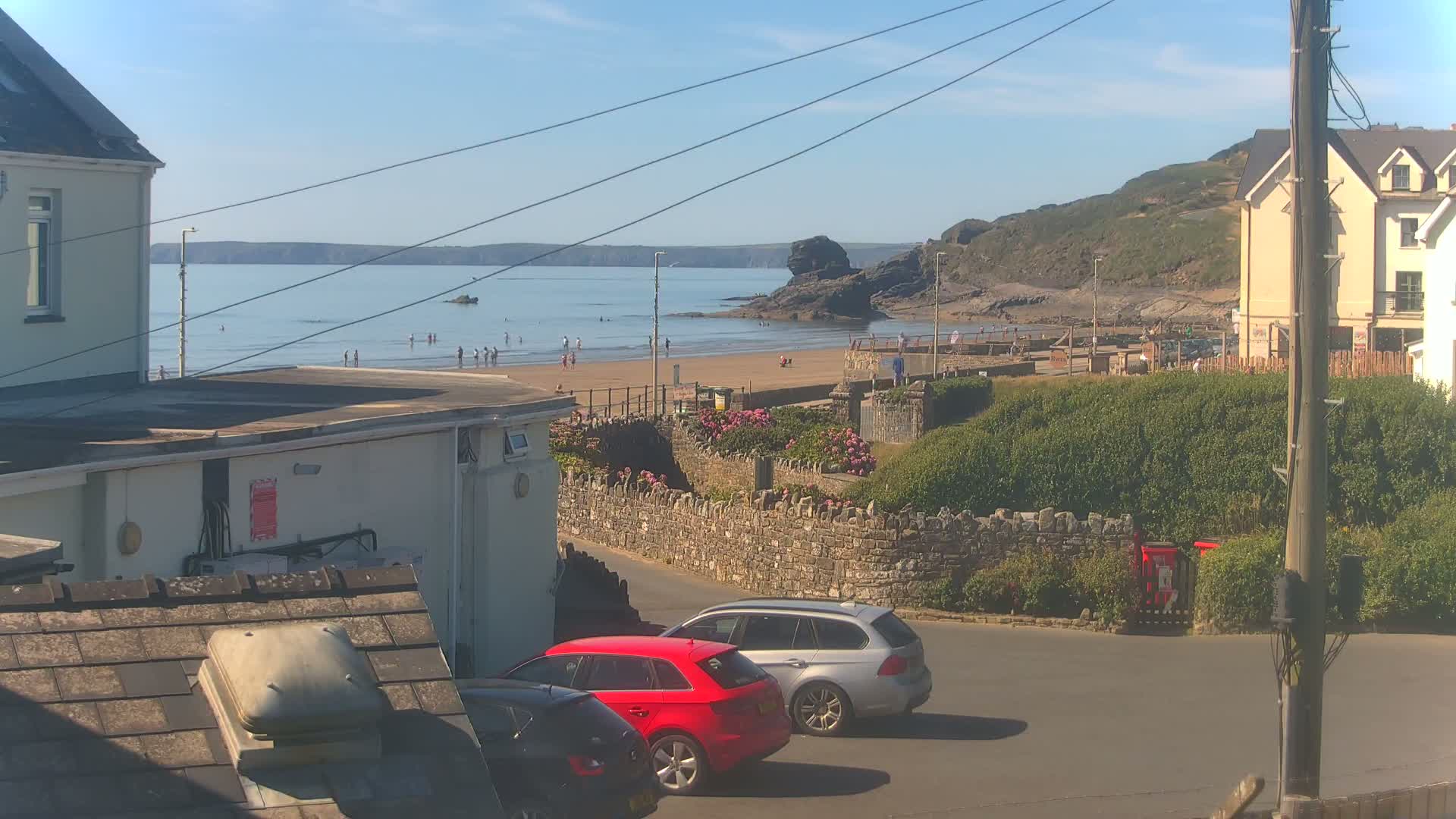 Broad Haven, Beach East View Live Cam - The Havens, Pembrokeshire, Dyfed, Wales, United Kingdom