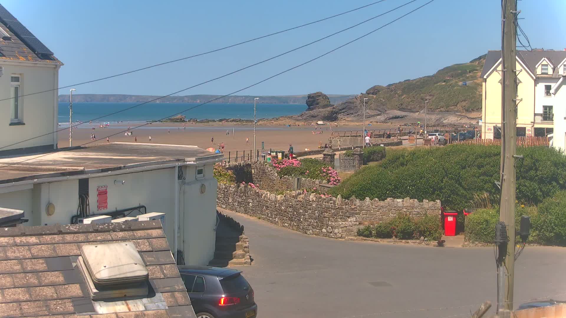 Broad Haven, Beach East View Live Cam - The Havens, Pembrokeshire, Dyfed, Wales, United Kingdom