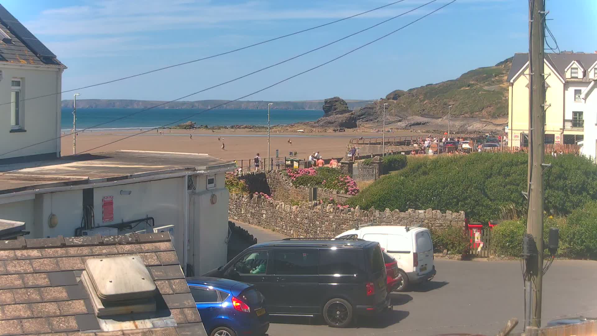 Broad Haven, Beach East View Live Cam - The Havens, Pembrokeshire, Dyfed, Wales, United Kingdom