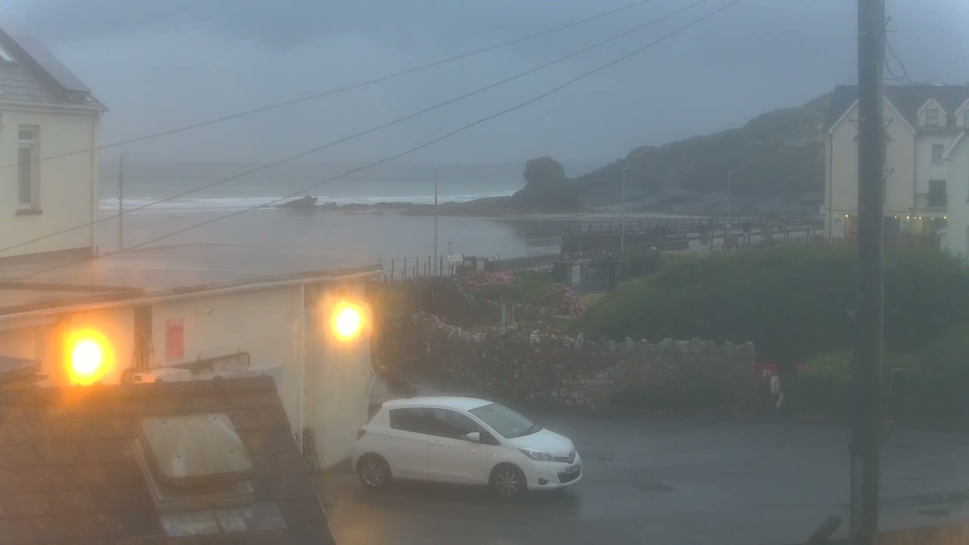 Broad Haven, Beach East View Live Cam - The Havens, Pembrokeshire, Dyfed, Wales, United Kingdom