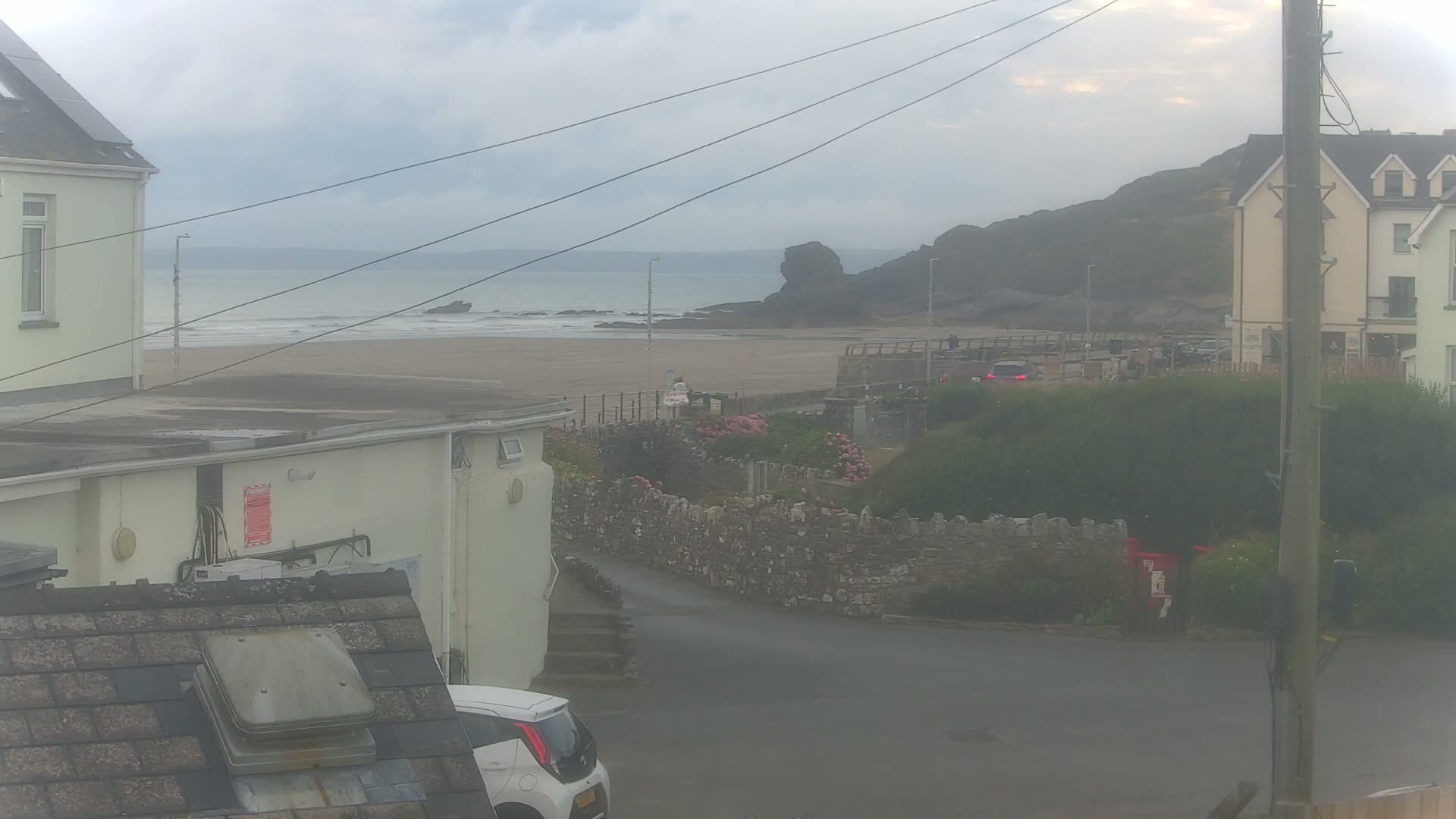Broad Haven, Beach East View Live Cam - The Havens, Pembrokeshire, Dyfed, Wales, United Kingdom