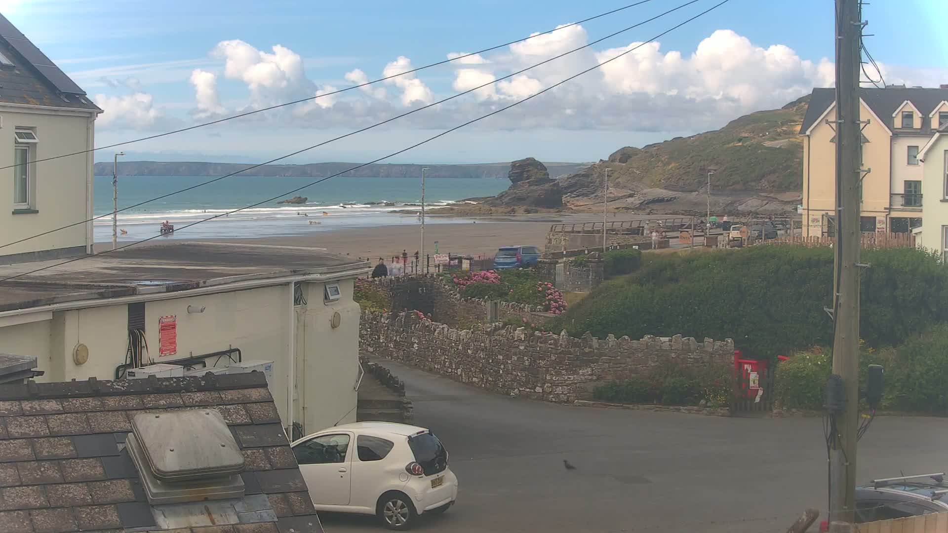 Broad Haven, Beach East View Live Cam - The Havens, Pembrokeshire, Dyfed, Wales, United Kingdom