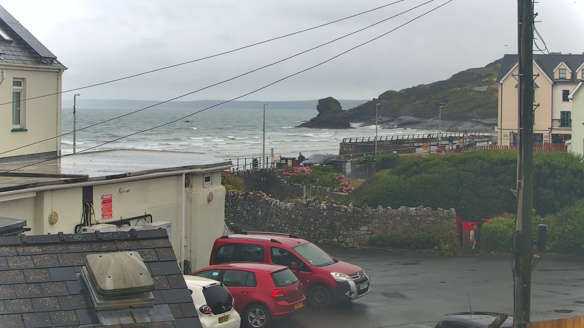 Broad Haven, Beach East View Live Cam - The Havens, Pembrokeshire, Dyfed, Wales, United Kingdom