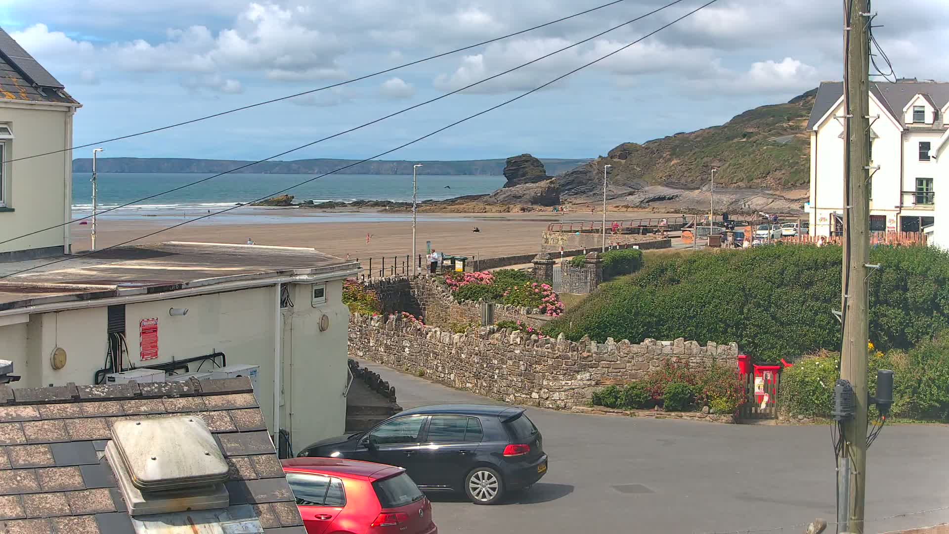 Broad Haven, Beach East View Live Cam - The Havens, Pembrokeshire, Dyfed, Wales, United Kingdom