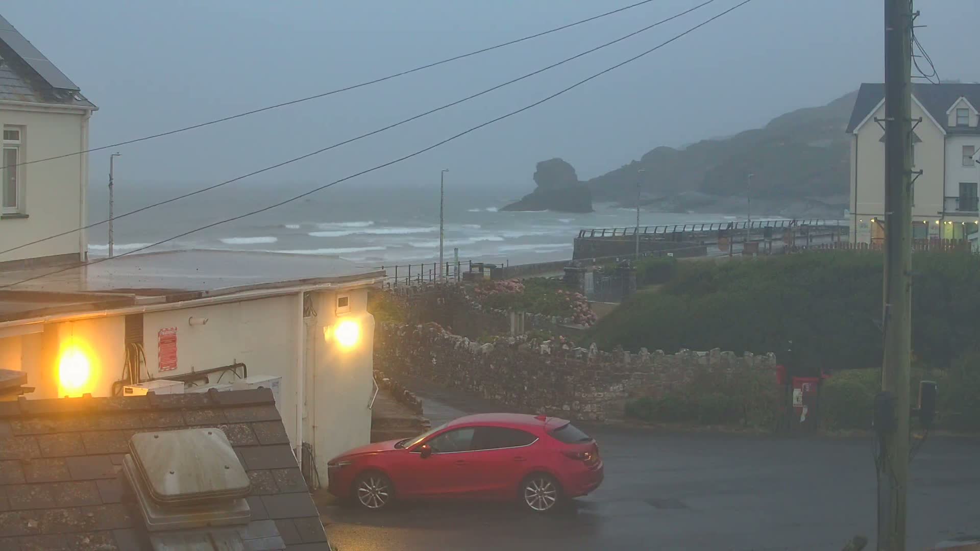 Broad Haven, Beach East View Live Cam - The Havens, Pembrokeshire, Dyfed, Wales, United Kingdom