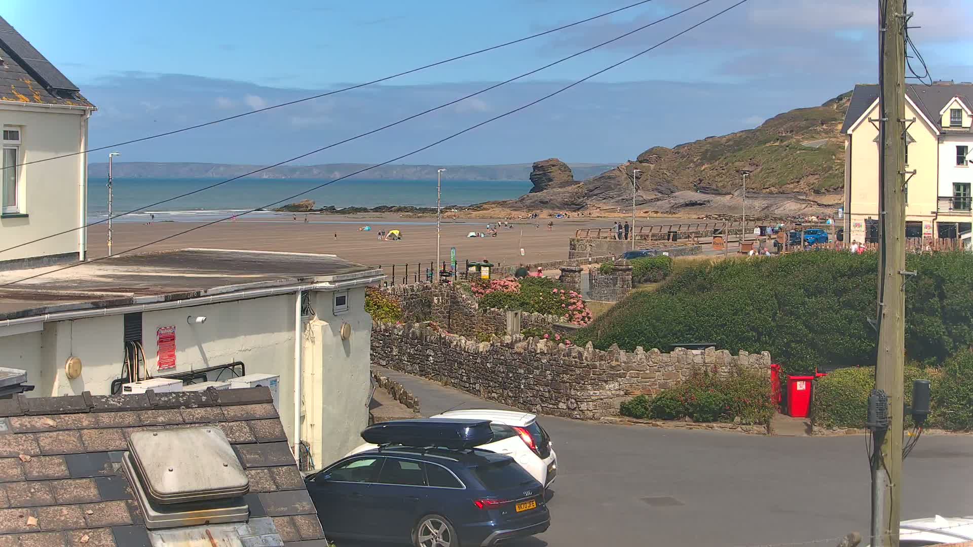 Broad Haven, Beach East View Live Cam - The Havens, Pembrokeshire, Dyfed, Wales, United Kingdom