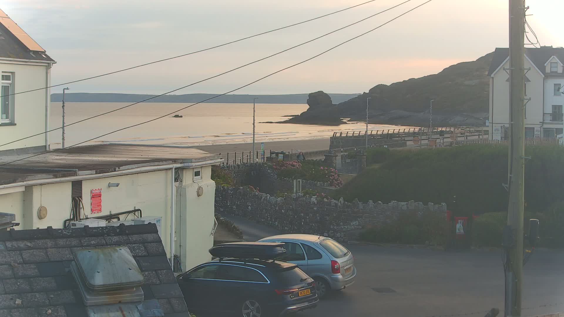 Broad Haven, Beach East View Live Cam - The Havens, Pembrokeshire, Dyfed, Wales, United Kingdom