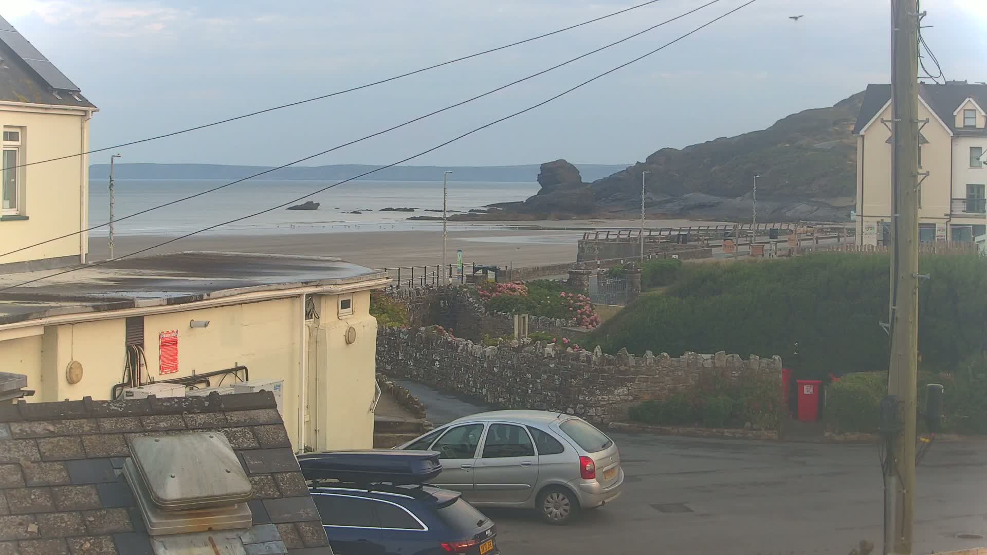 Broad Haven, Beach East View Live Cam - The Havens, Pembrokeshire, Dyfed, Wales, United Kingdom