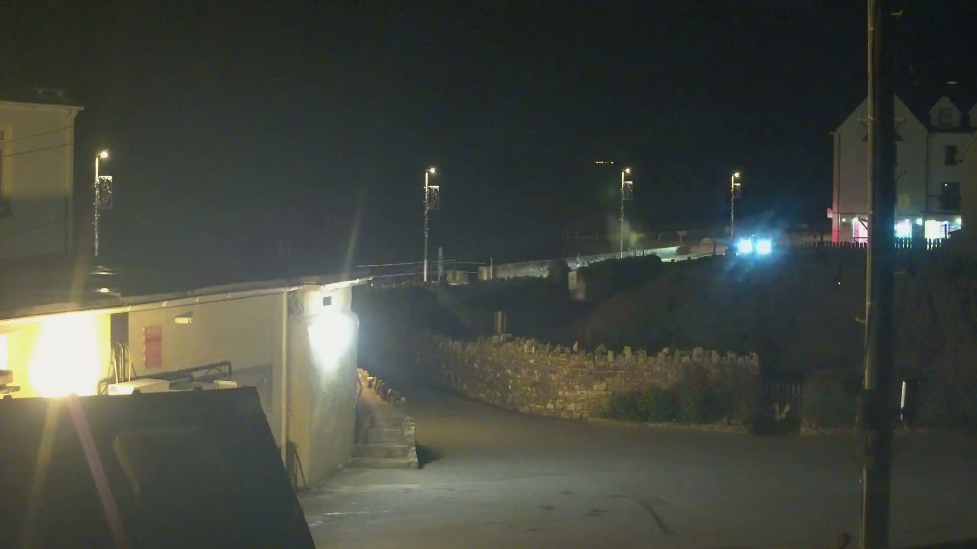 Broad Haven, Beach East View Live Cam - The Havens, Pembrokeshire, Dyfed, Wales, United Kingdom