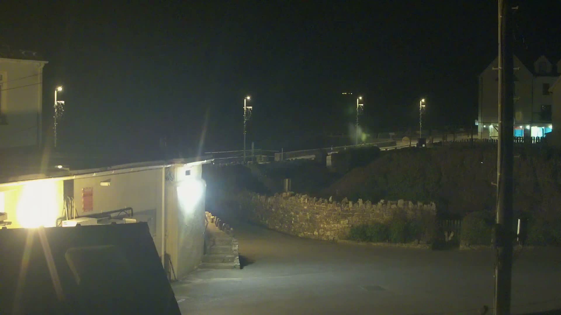 Broad Haven, Beach East View Live Cam - The Havens, Pembrokeshire, Dyfed, Wales, United Kingdom