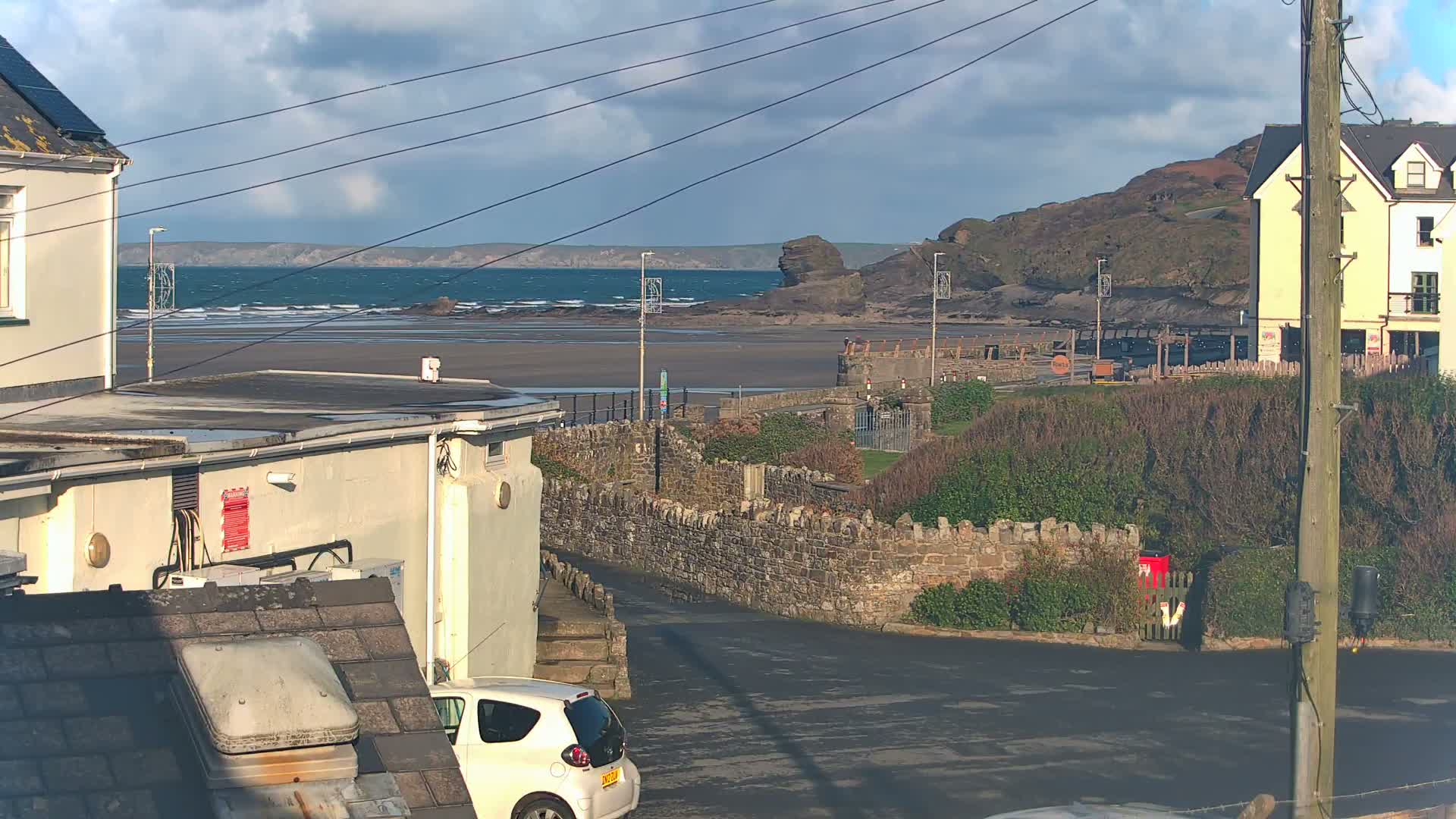 Broad Haven, Beach East View Live Cam - The Havens, Pembrokeshire, Dyfed, Wales, United Kingdom