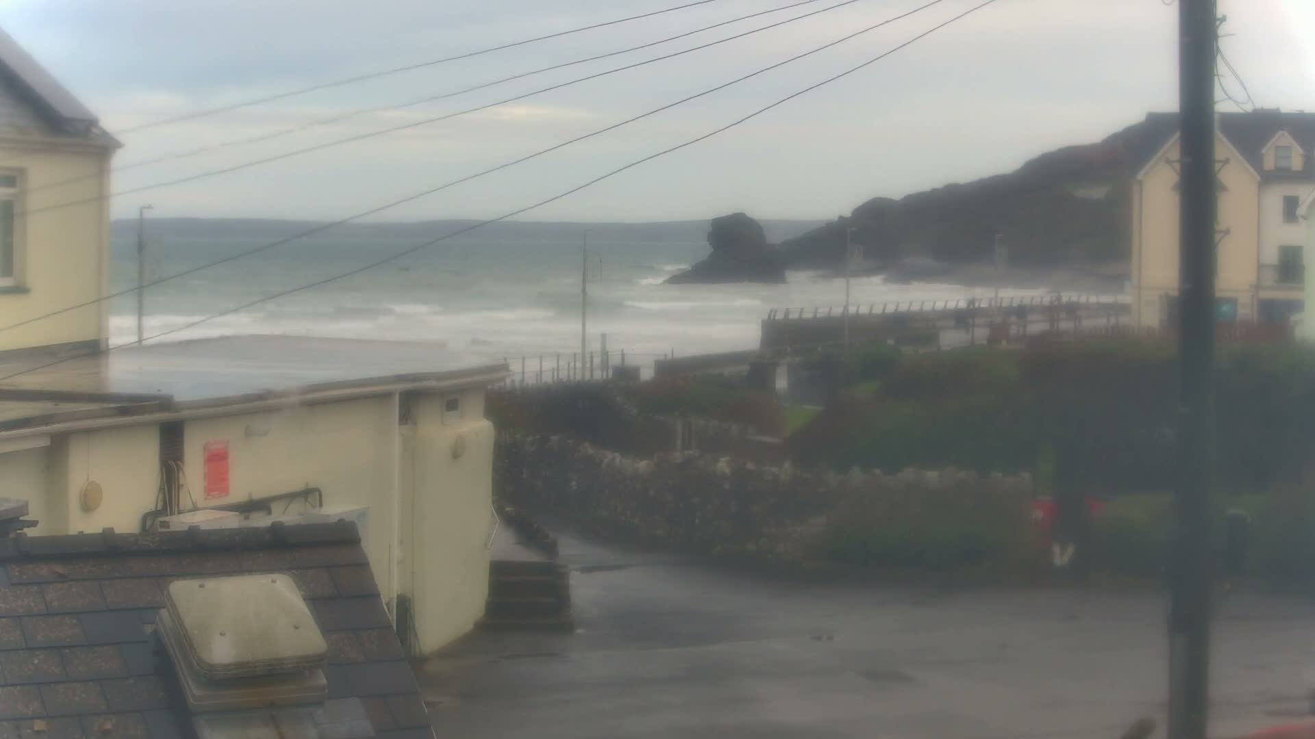 Broad Haven, Beach East View Live Cam - The Havens, Pembrokeshire, Dyfed, Wales, United Kingdom