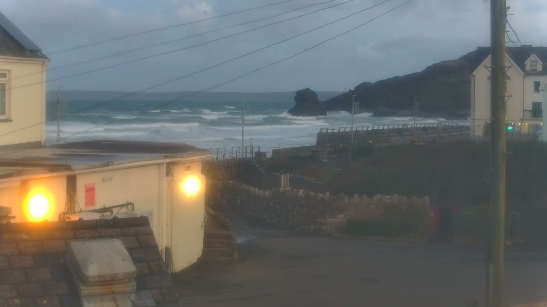 Broad Haven, Beach East View Live Cam - The Havens, Pembrokeshire, Dyfed, Wales, United Kingdom