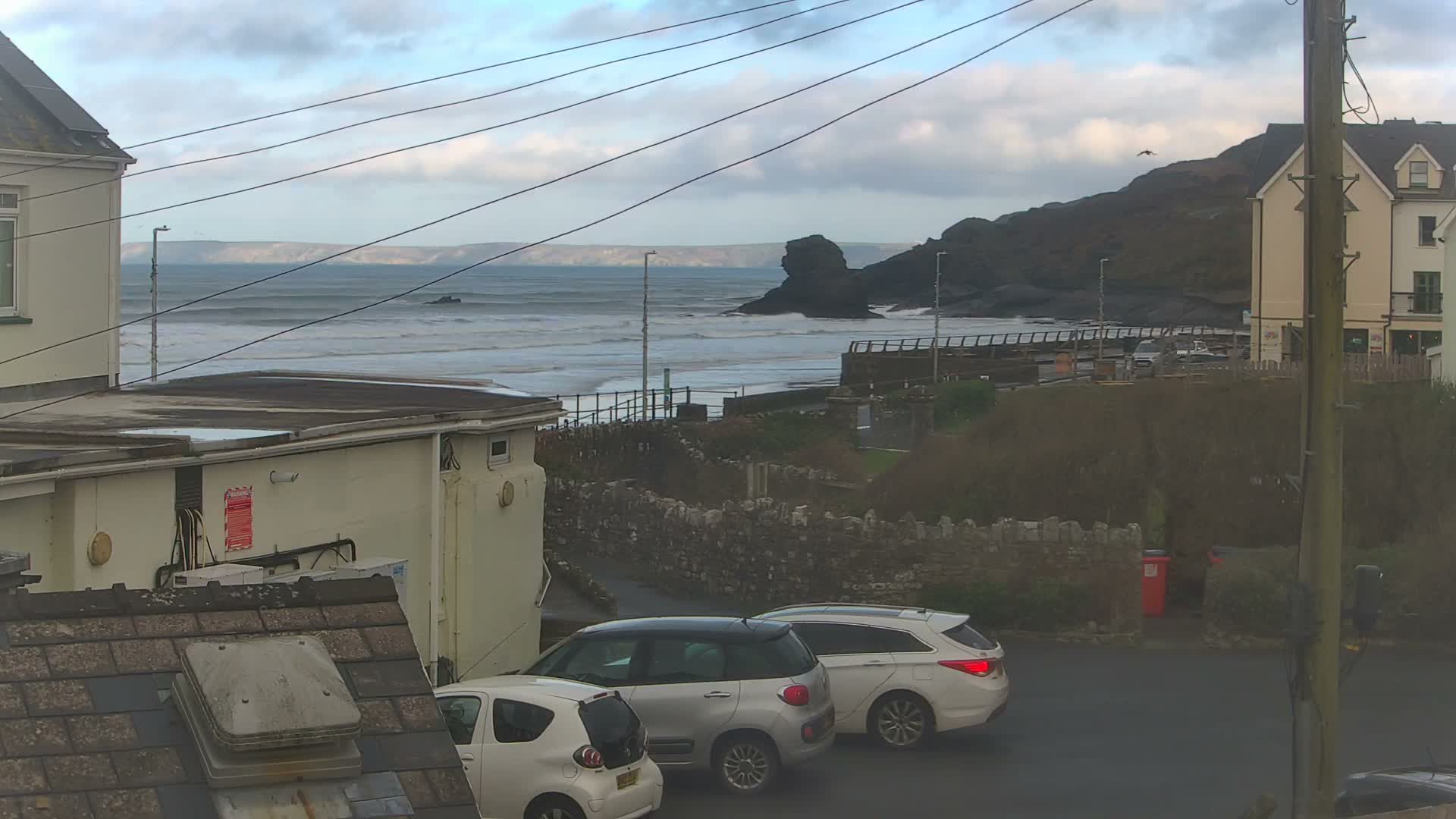 Broad Haven, Beach East View Live Cam - The Havens, Pembrokeshire, Dyfed, Wales, United Kingdom