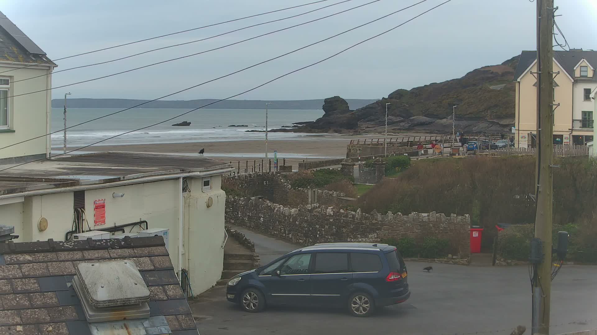 Broad Haven, Beach East View Live Cam - The Havens, Pembrokeshire, Dyfed, Wales, United Kingdom