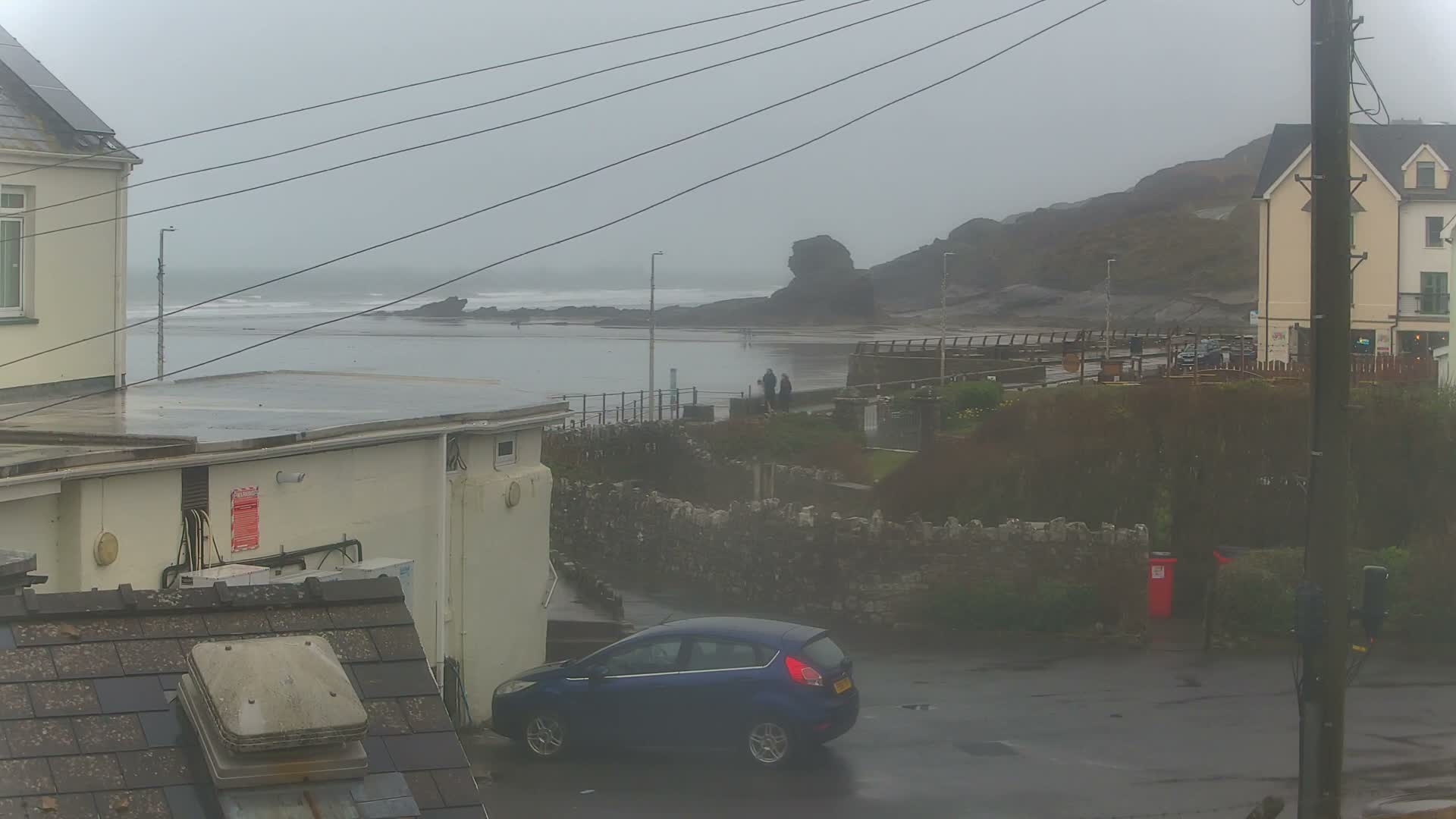 Broad Haven, Beach East View Live Cam - The Havens, Pembrokeshire, Dyfed, Wales, United Kingdom