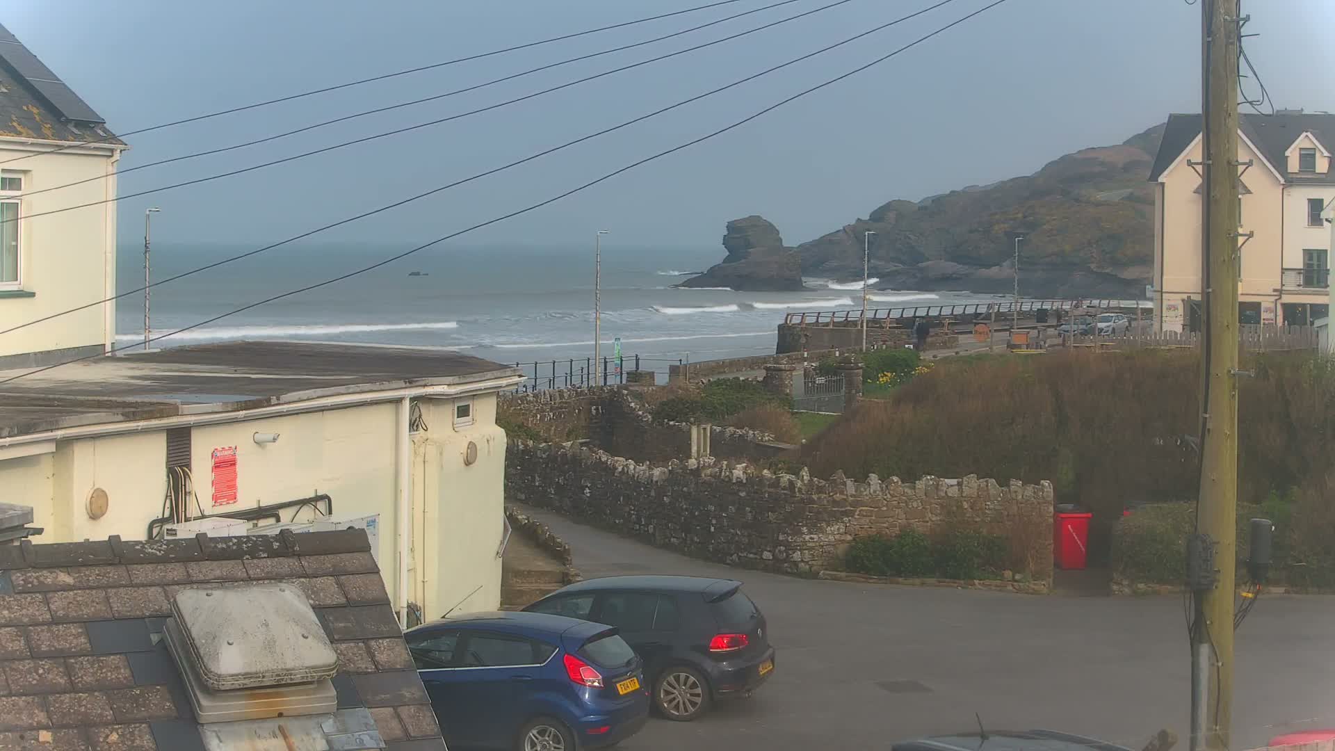 Broad Haven, Beach East View Live Cam - The Havens, Pembrokeshire, Dyfed, Wales, United Kingdom