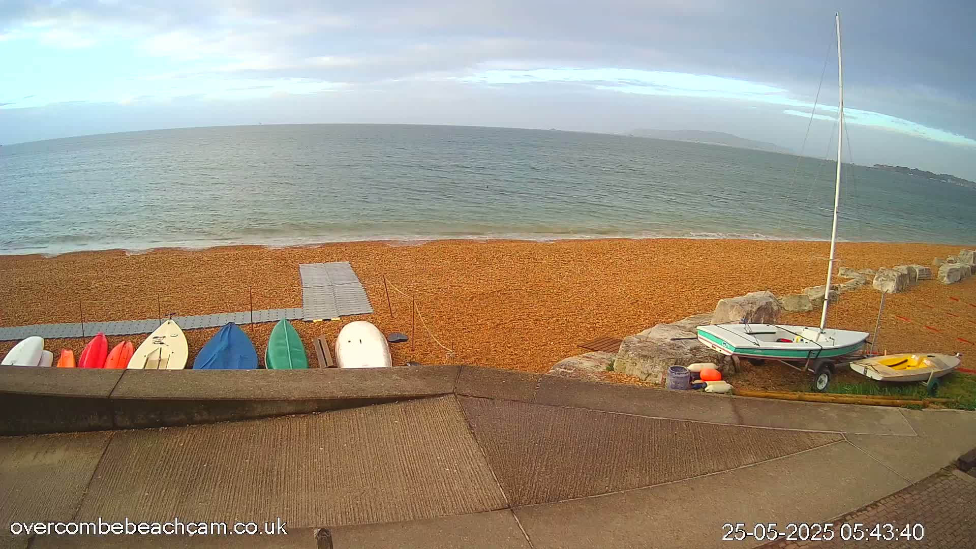 Overcombe - Weymouth Beach Live Cam - Weymouth, Dorset, South West, England, United Kingdom