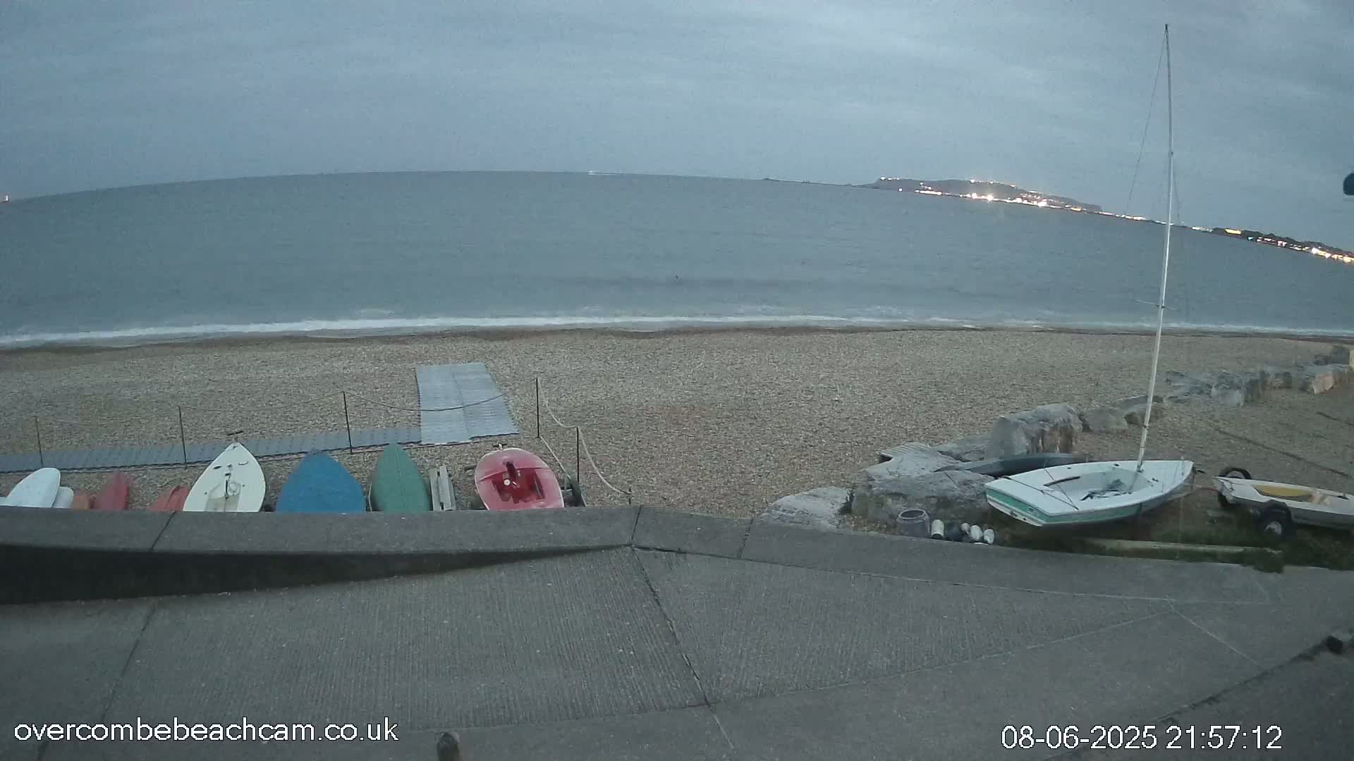 Overcombe - Weymouth Beach Live Cam - Weymouth, Dorset, South West, England, United Kingdom