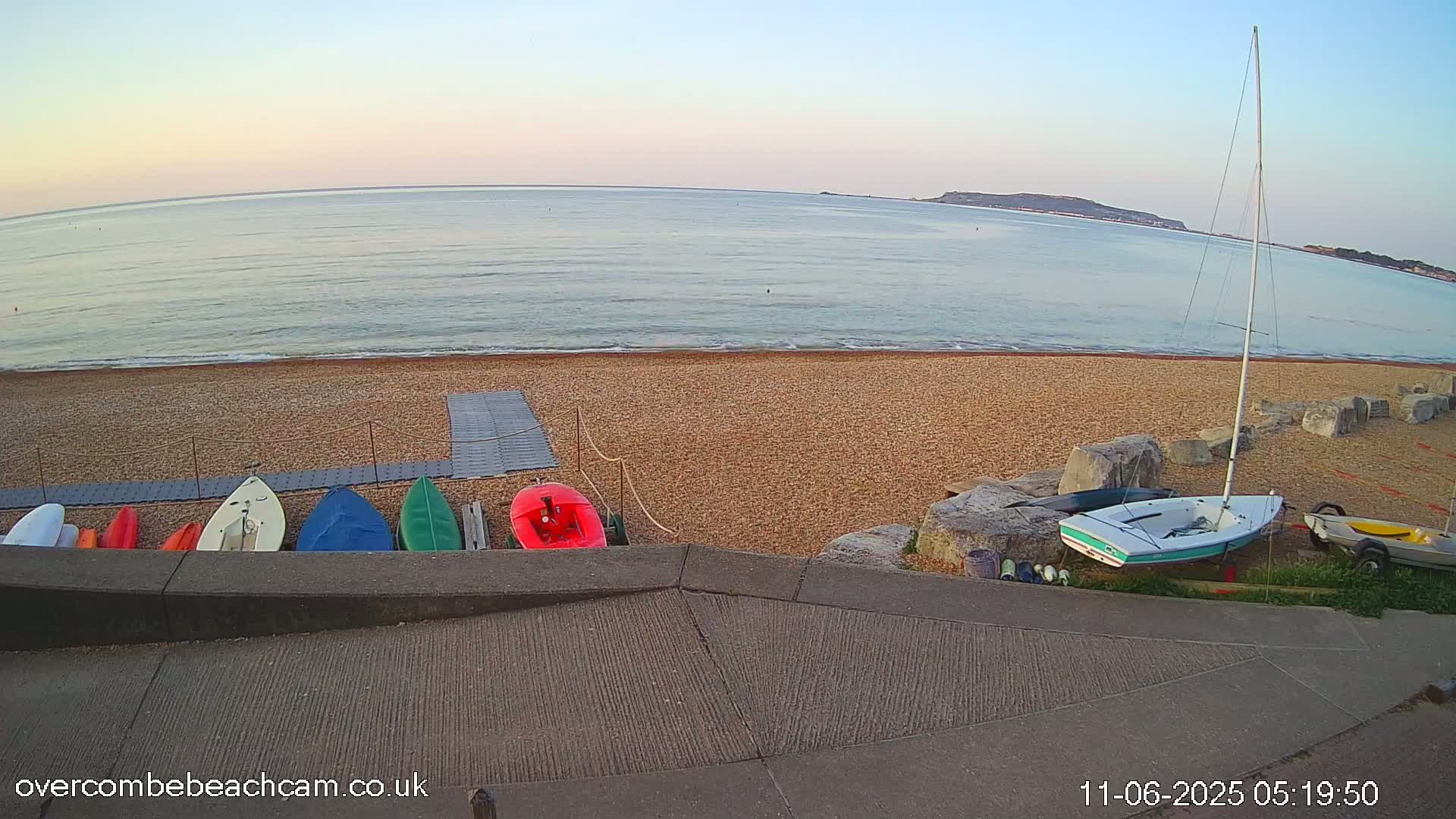 Overcombe - Weymouth Beach Live Cam - Weymouth, Dorset, South West, England, United Kingdom