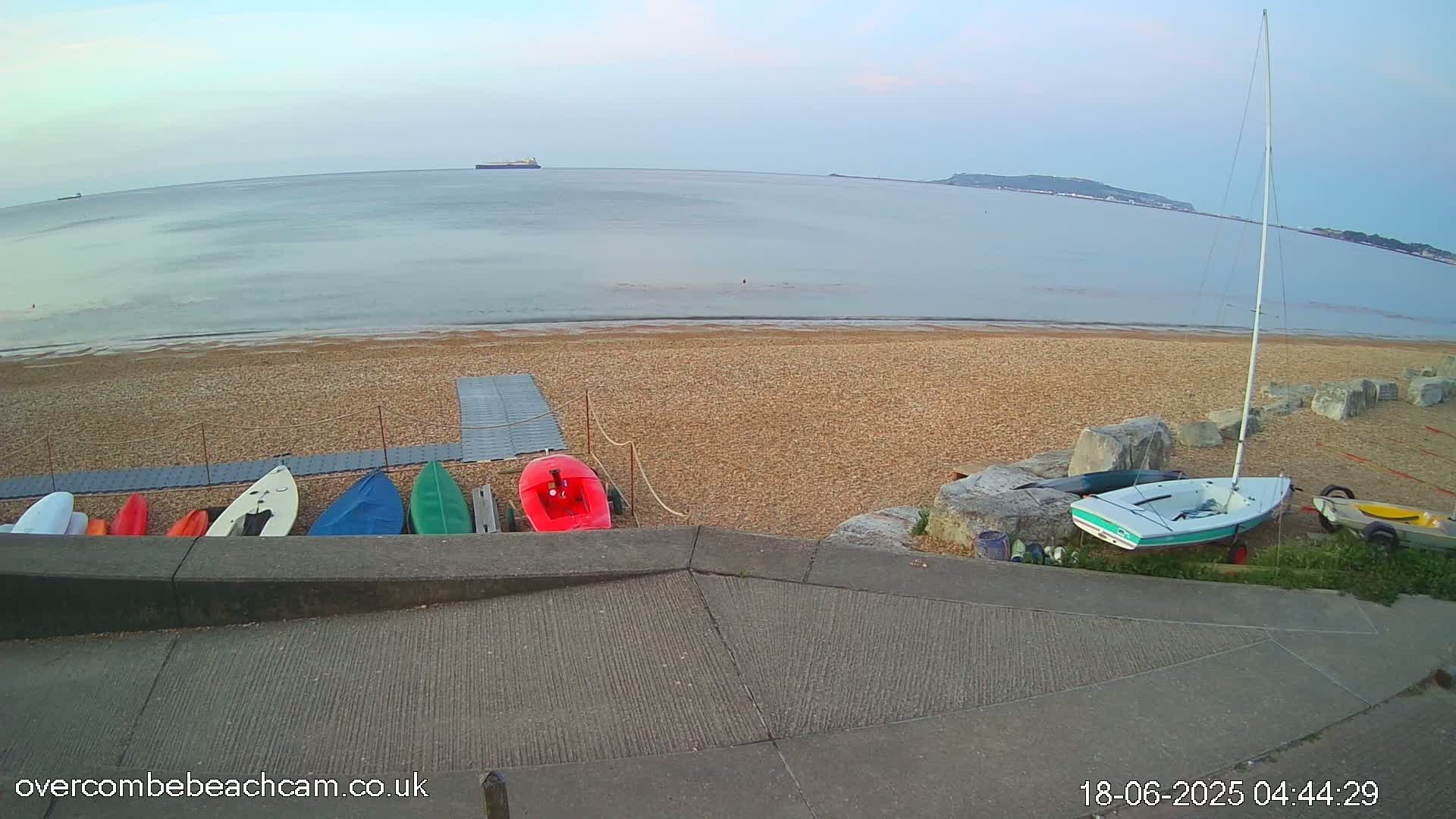 Overcombe - Weymouth Beach Live Cam - Weymouth, Dorset, South West, England, United Kingdom