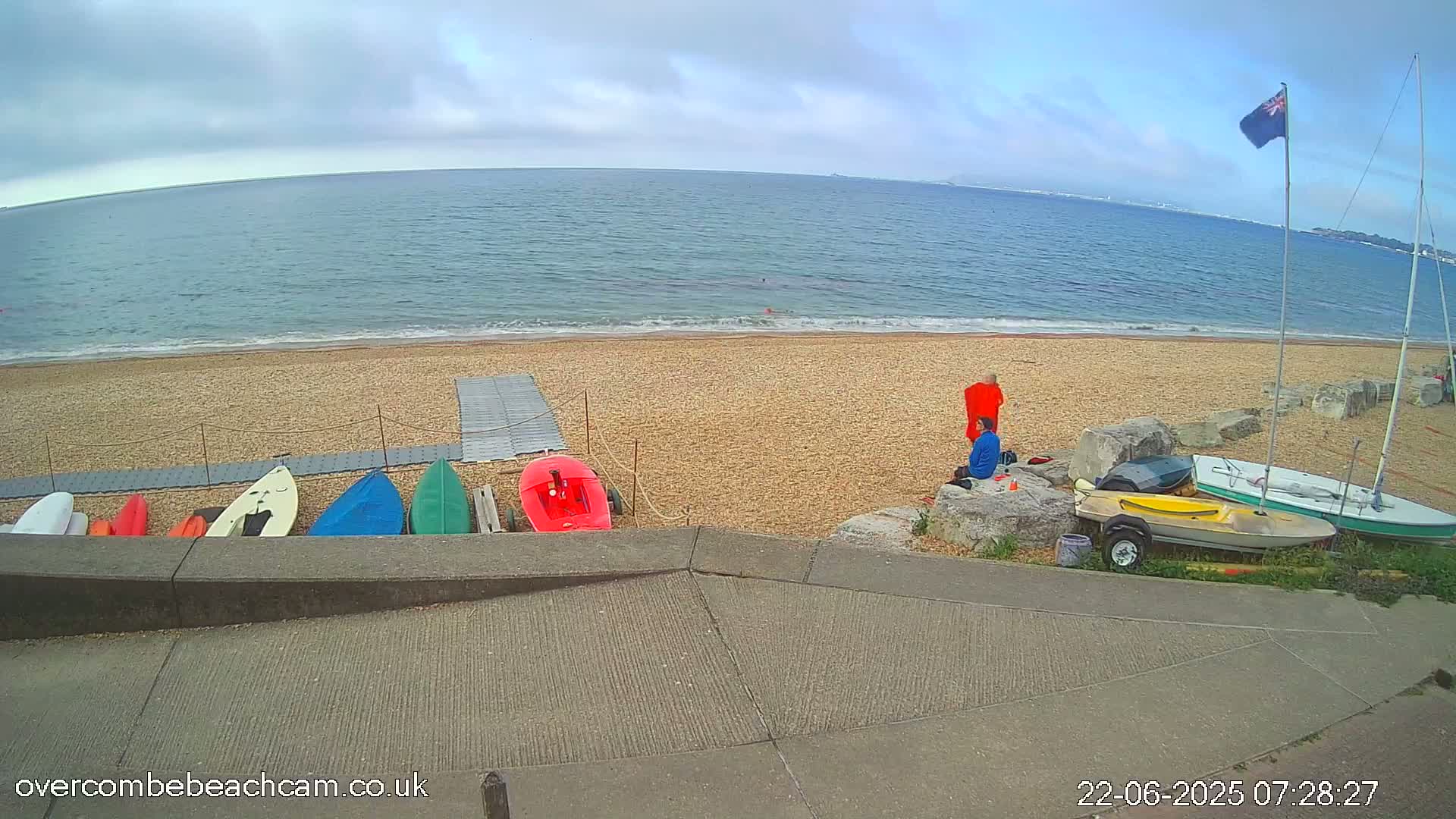 Overcombe - Weymouth Beach Live Cam - Weymouth, Dorset, South West, England, United Kingdom