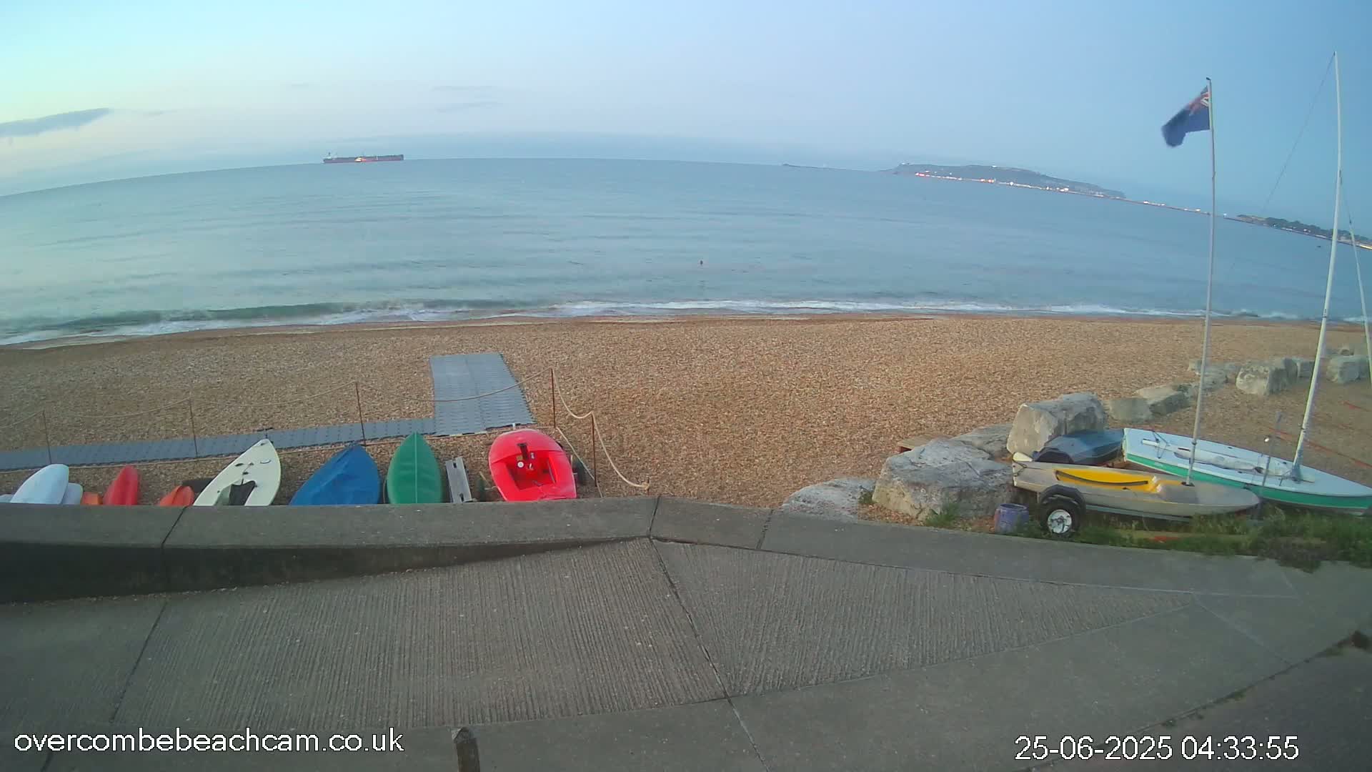 Overcombe - Weymouth Beach Live Cam - Weymouth, Dorset, South West, England, United Kingdom