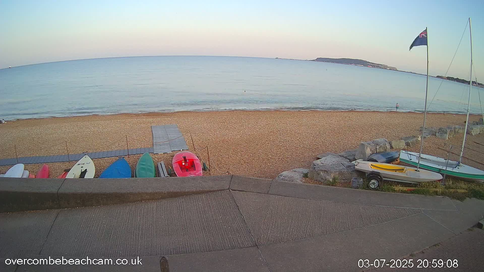 Overcombe - Weymouth Beach Live Cam - Weymouth, Dorset, South West, England, United Kingdom