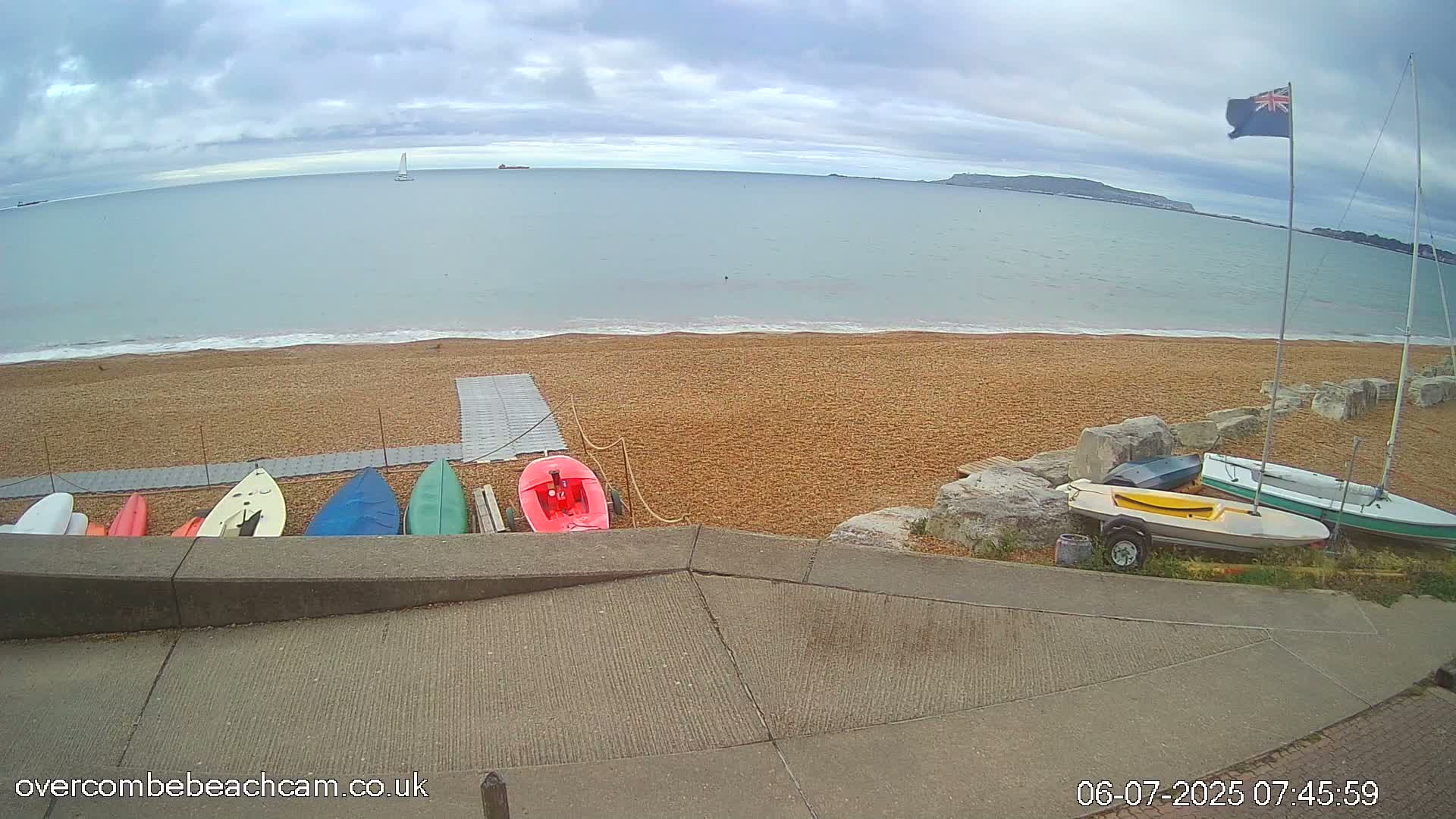 Overcombe - Weymouth Beach Live Cam - Weymouth, Dorset, South West, England, United Kingdom