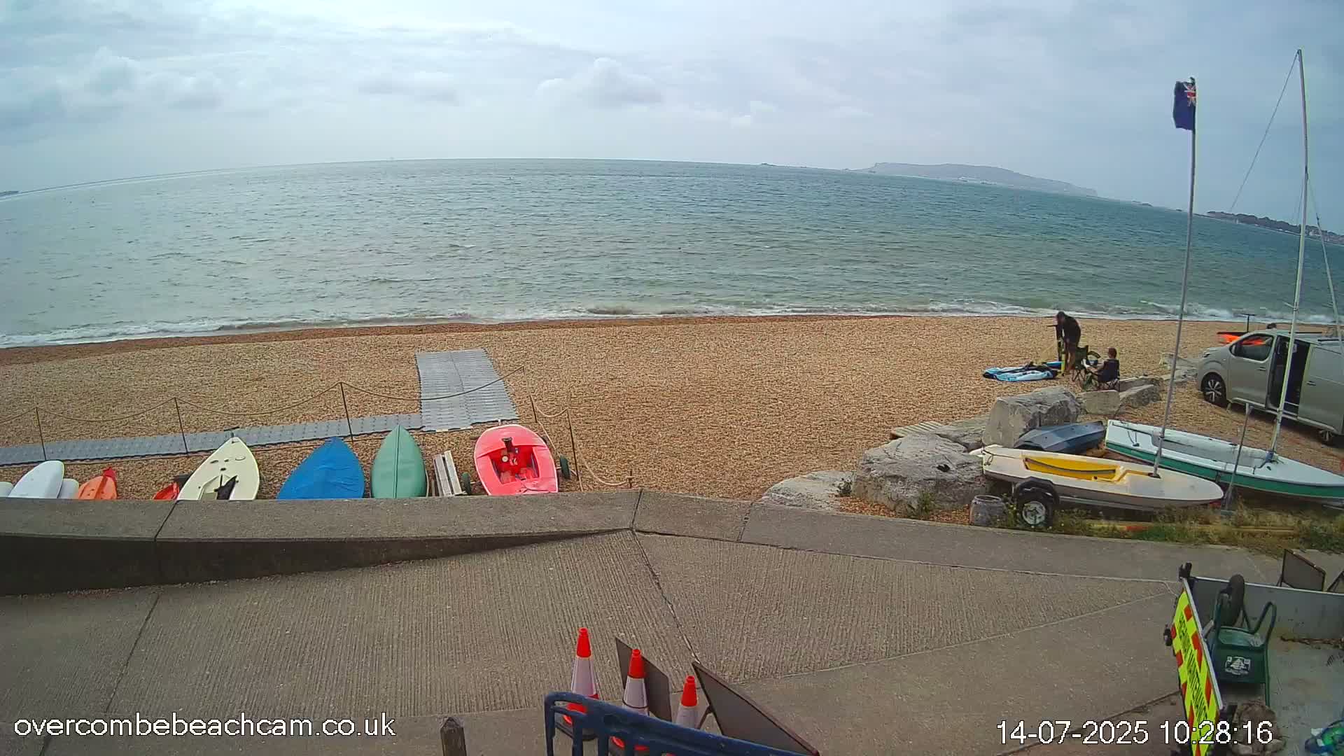 Overcombe - Weymouth Beach Live Cam - Weymouth, Dorset, South West, England, United Kingdom