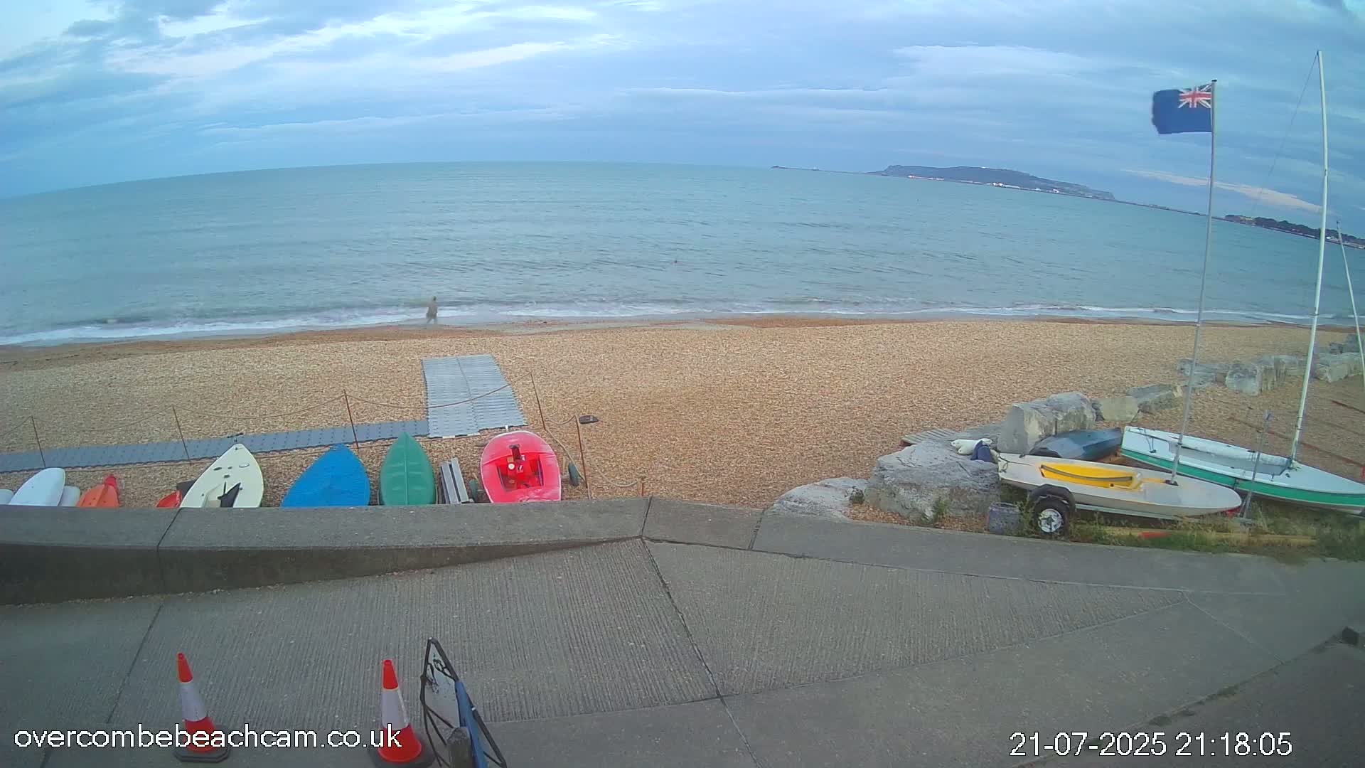 Overcombe - Weymouth Beach Live Cam - Weymouth, Dorset, South West, England, United Kingdom
